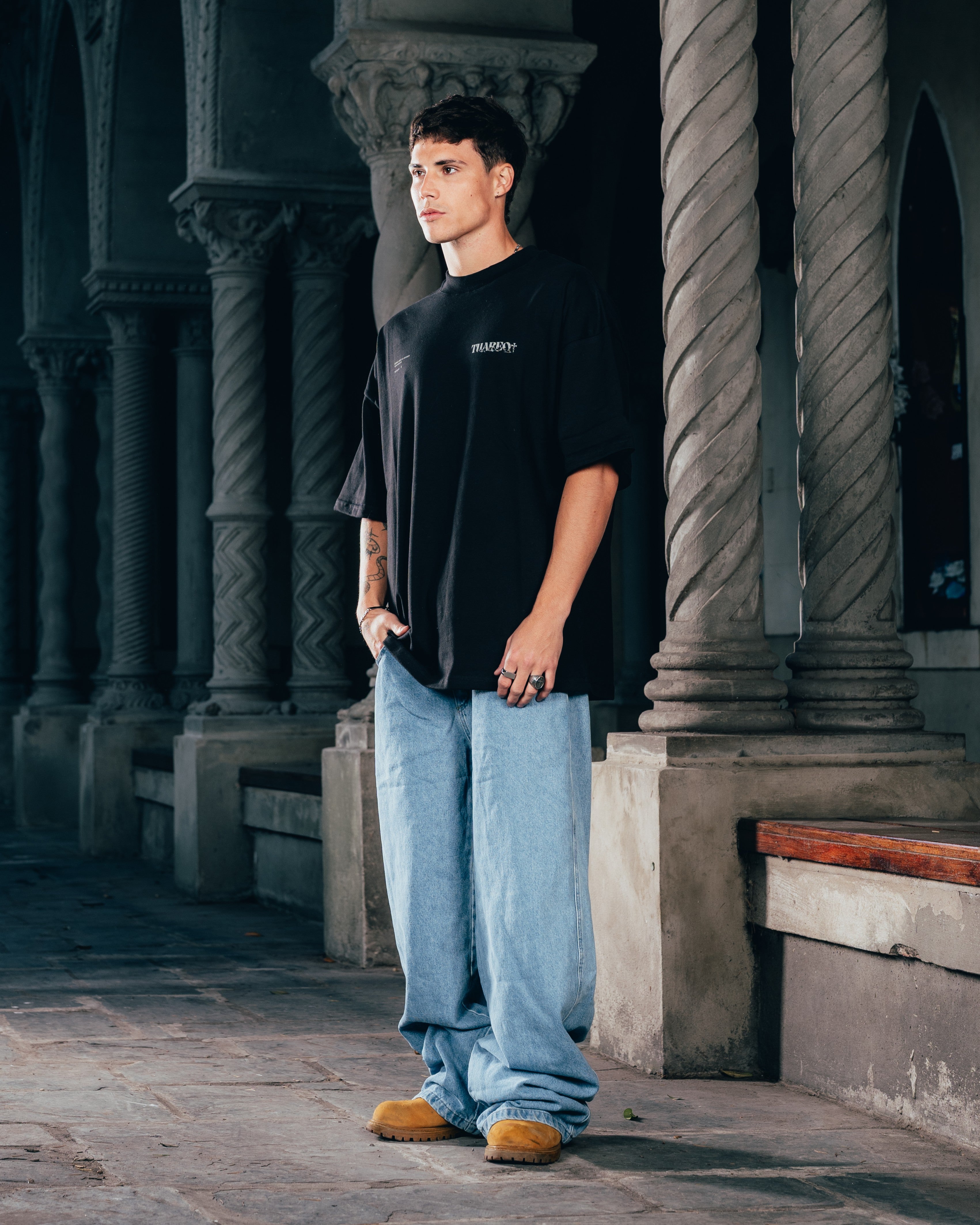 REMERA OVERSIZED [ WARRIOR ] VIPER BLACK