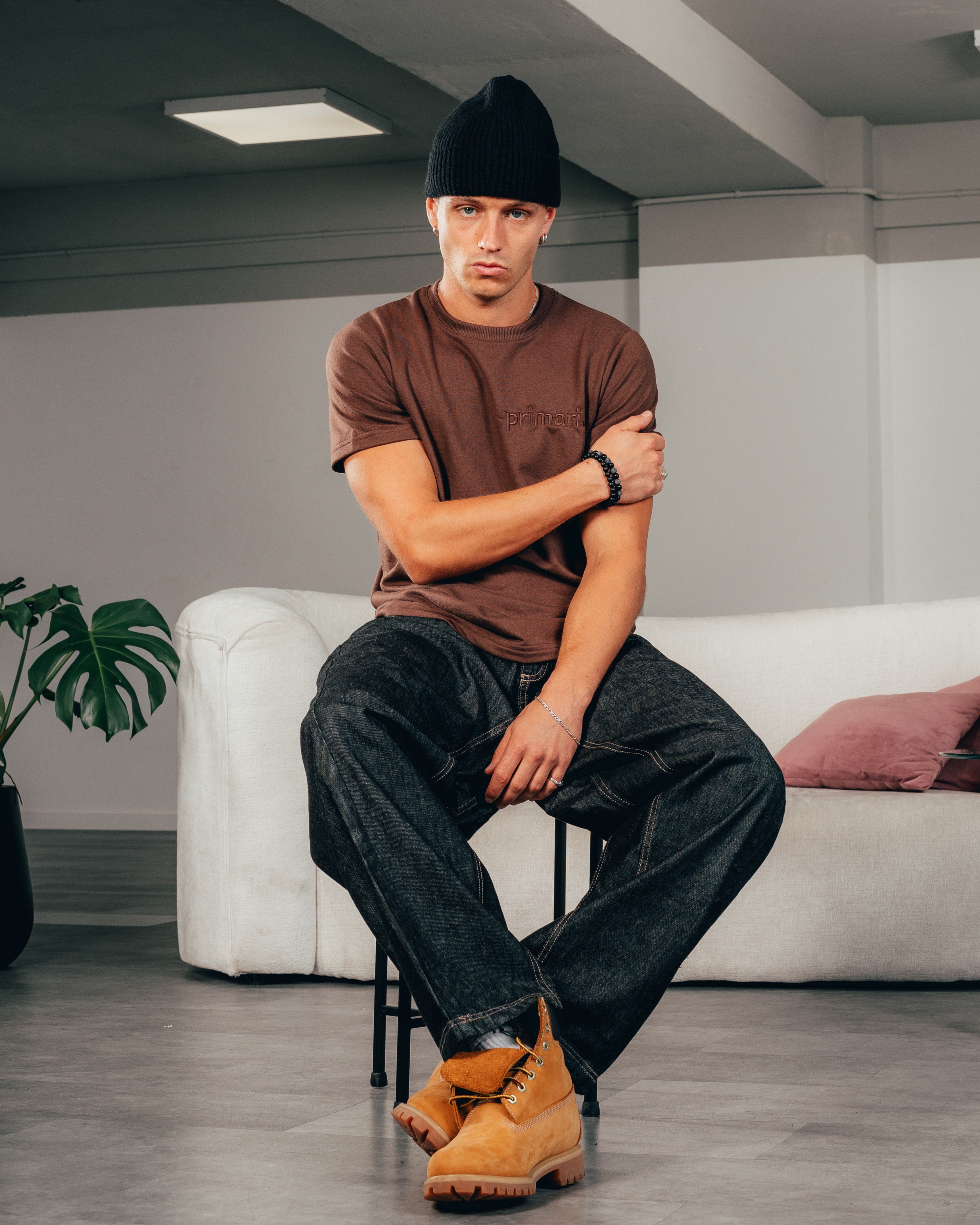 REMERA REGULAR FIT [ PRIMARI ] BROWN