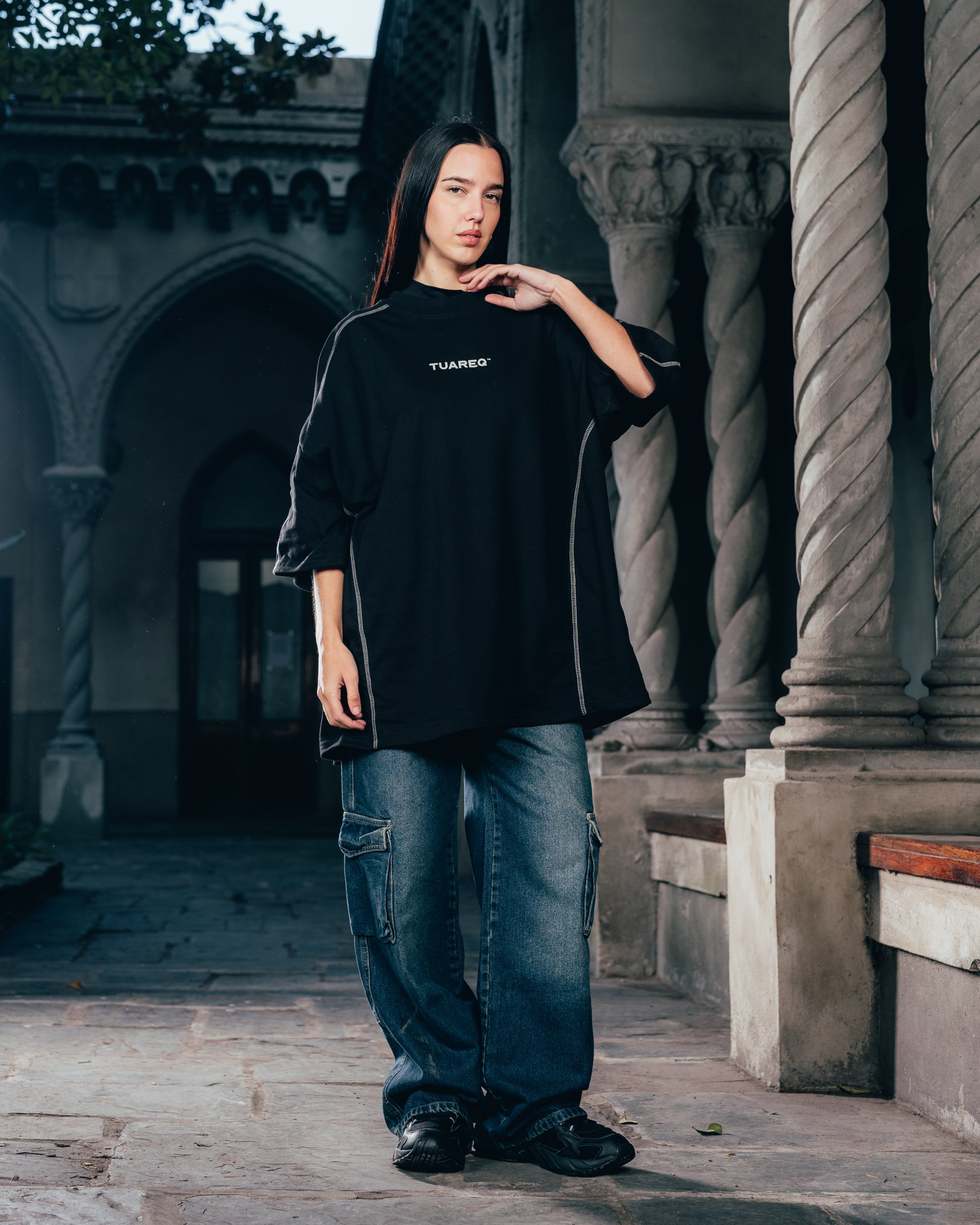 REMERA OVERSIZED [ WARRIOR ] RELIEVE BLACK