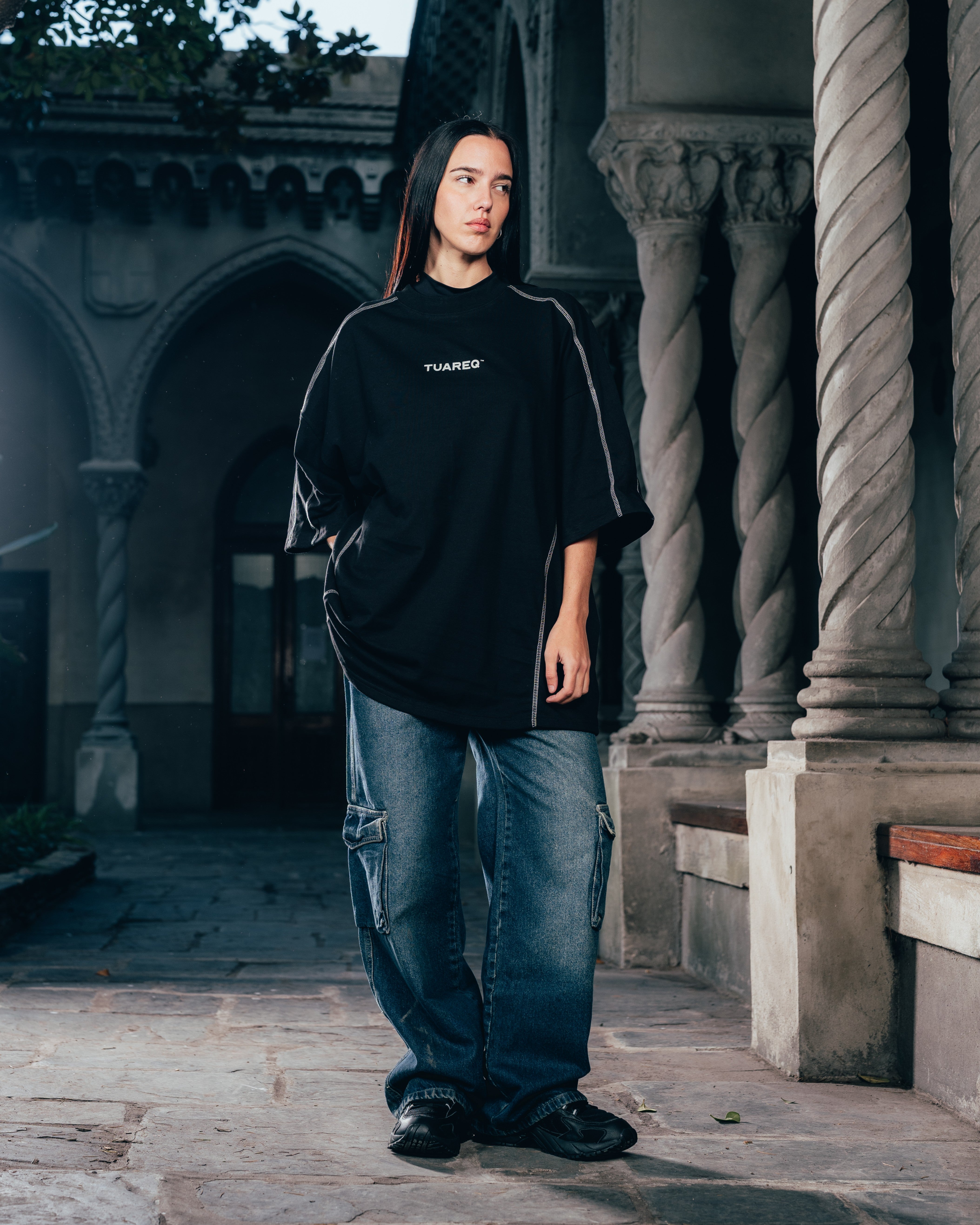 REMERA OVERSIZED [ WARRIOR ] RELIEVE BLACK