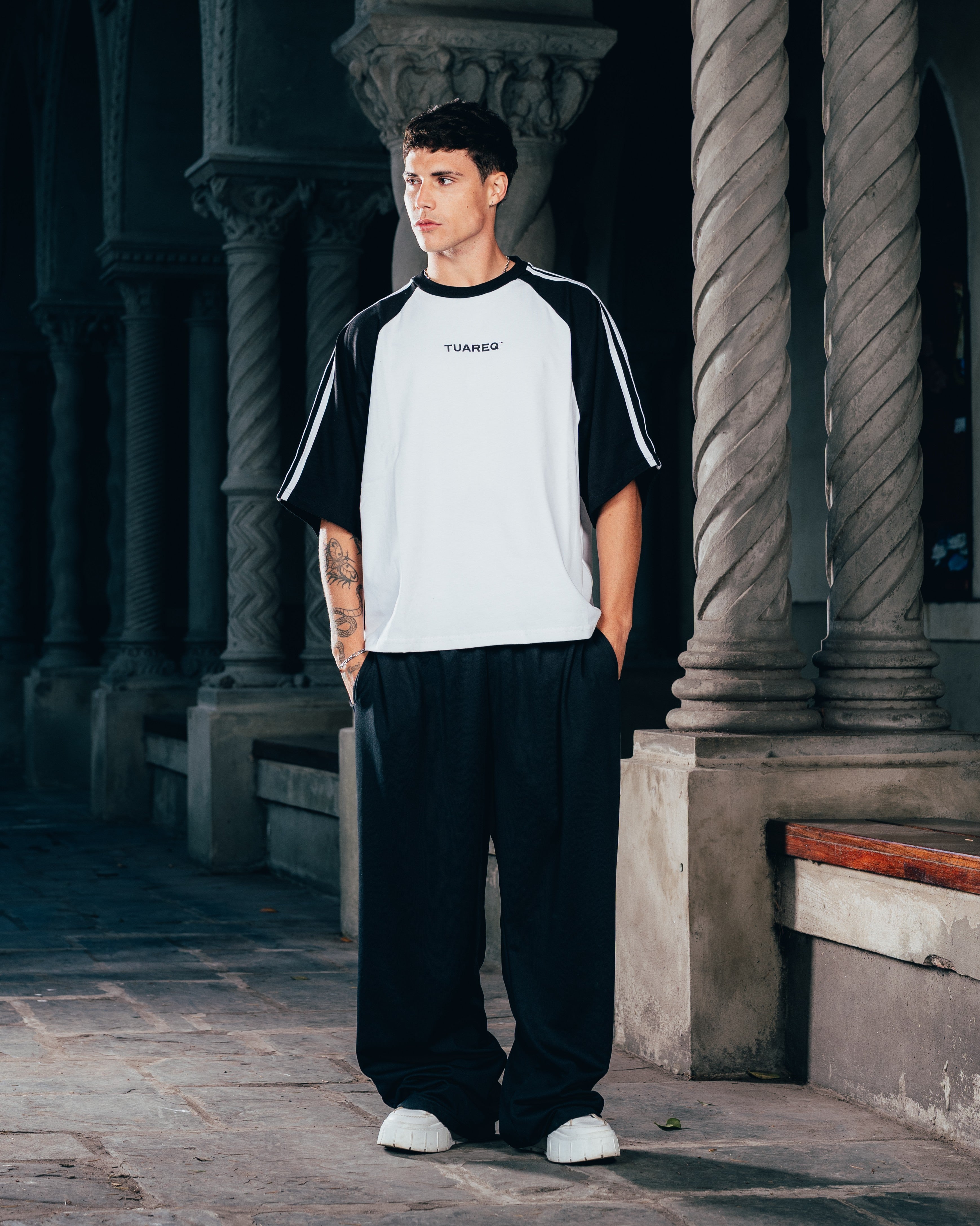 REMERA OVERSIZED [ WARRIOR ] RANGLAN
