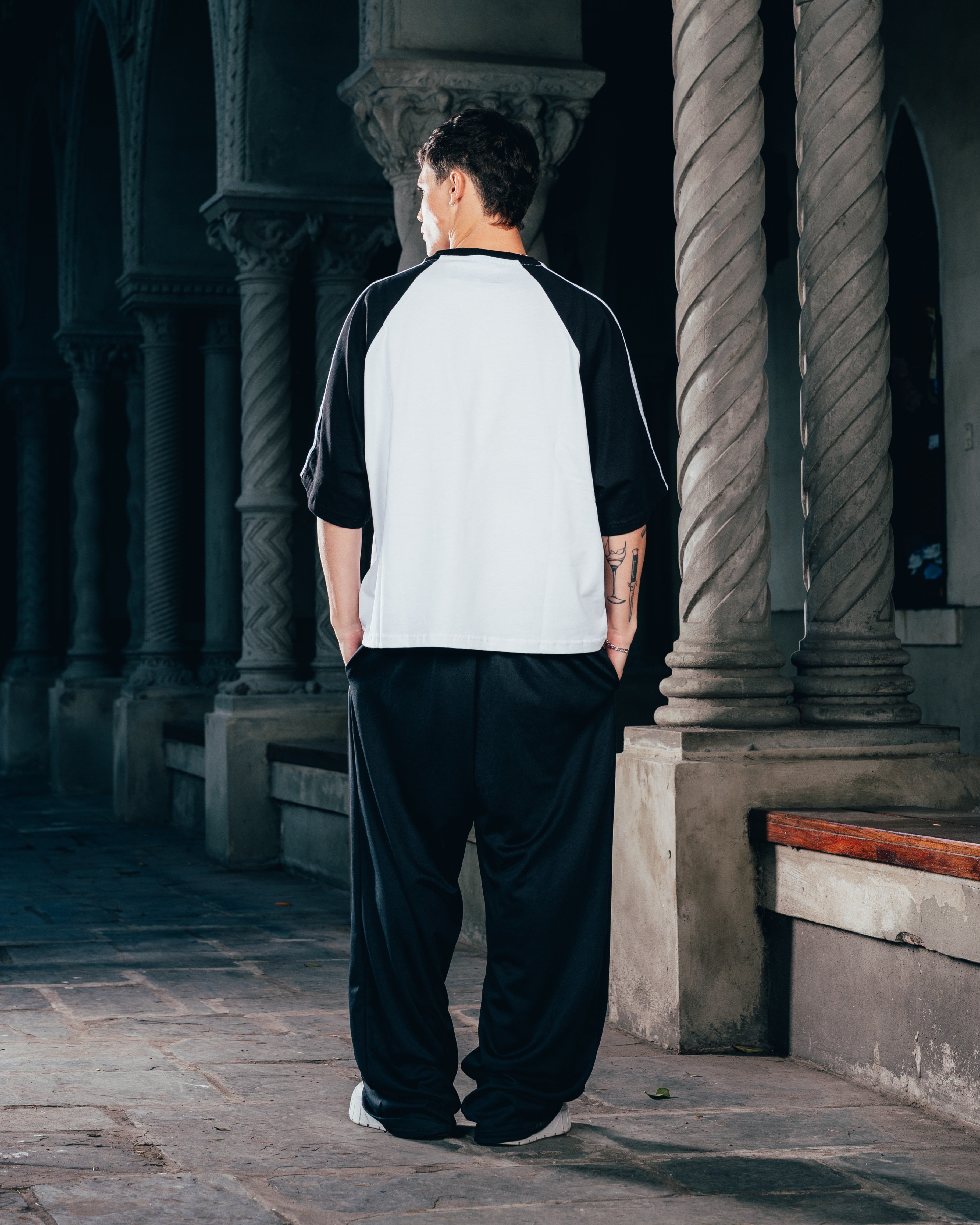 REMERA OVERSIZED [ WARRIOR ] RANGLAN