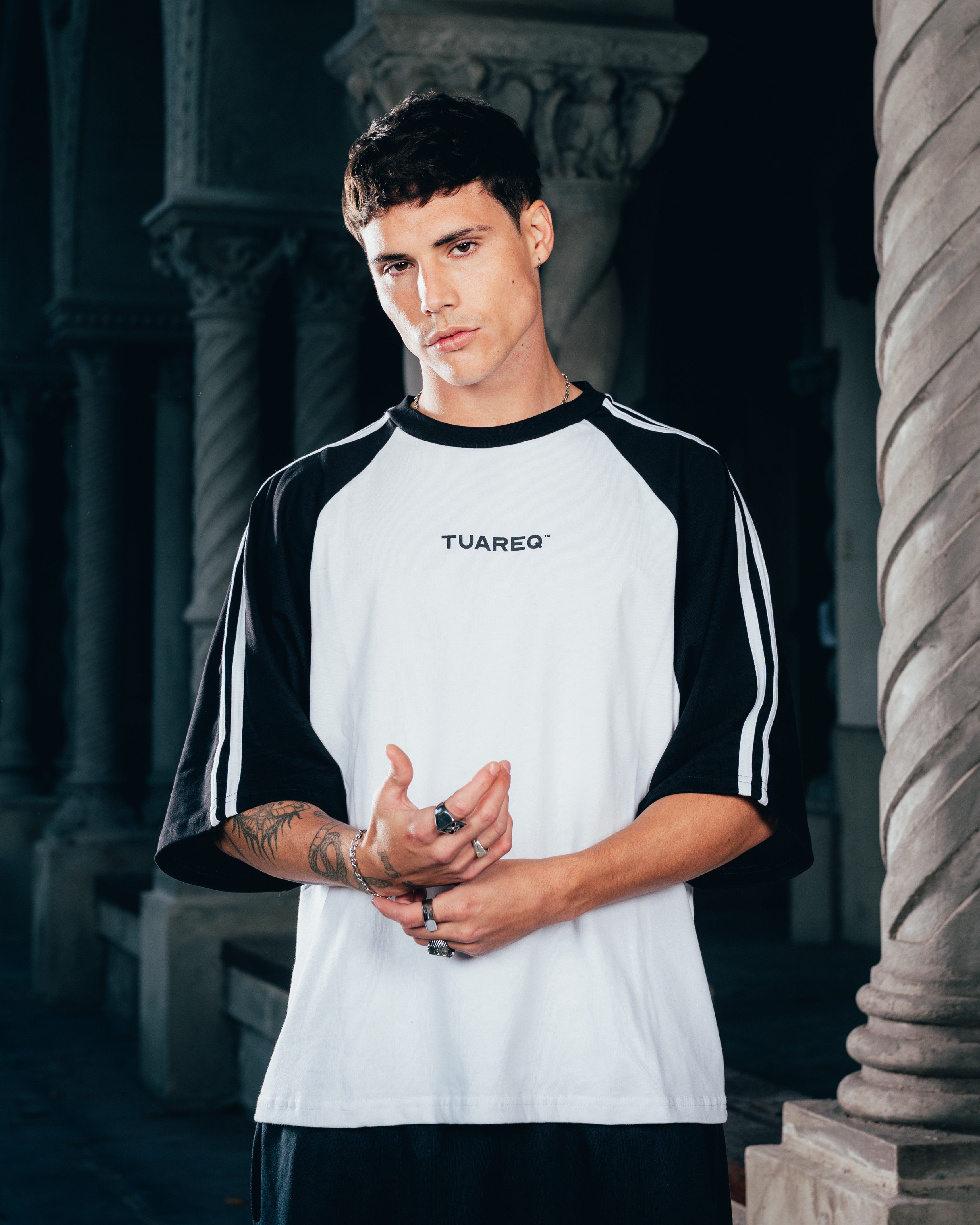 REMERA OVERSIZED [ WARRIOR ] RANGLAN