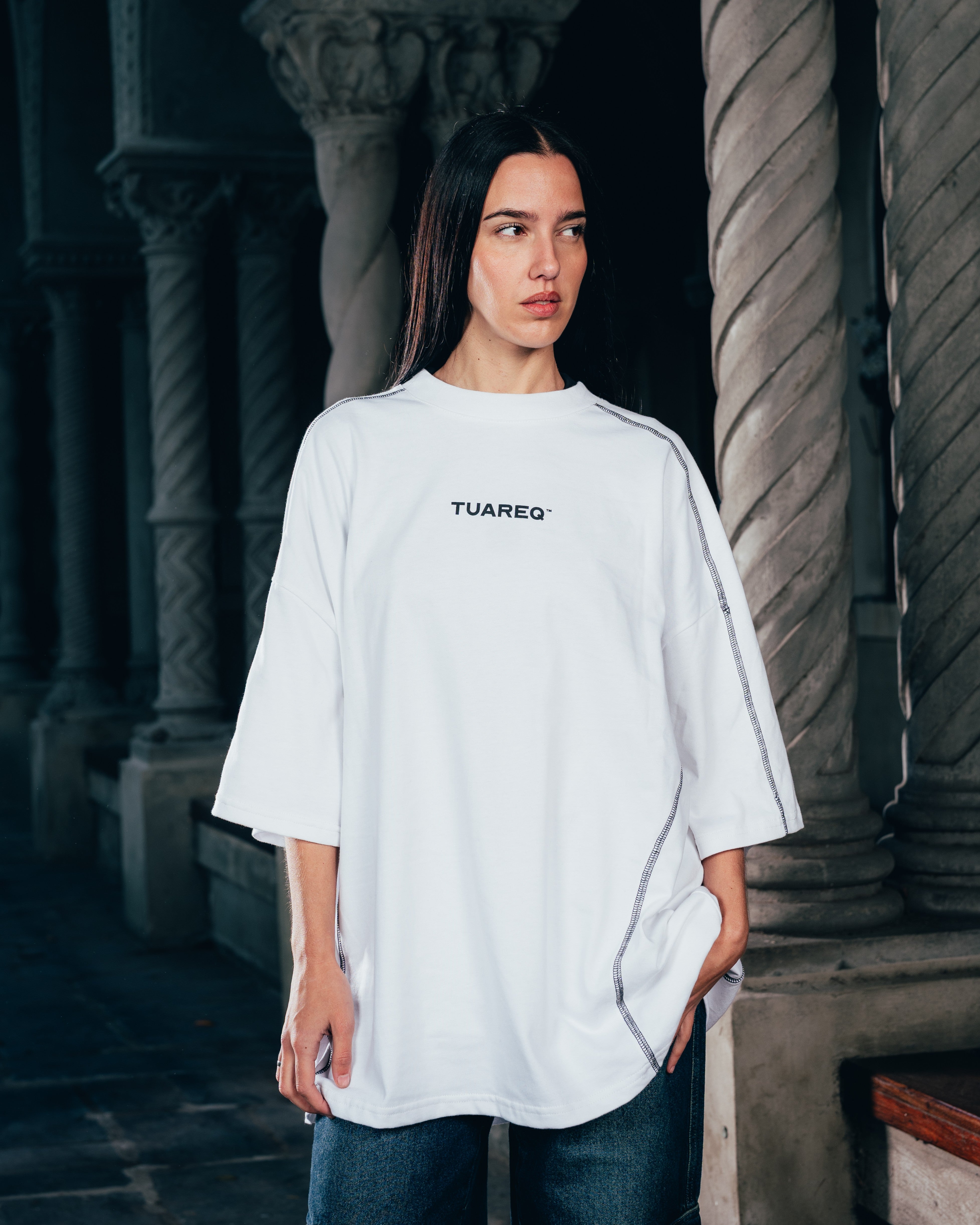 REMERA OVERSIZED [ WARRIOR ] RELIEVE WHITE