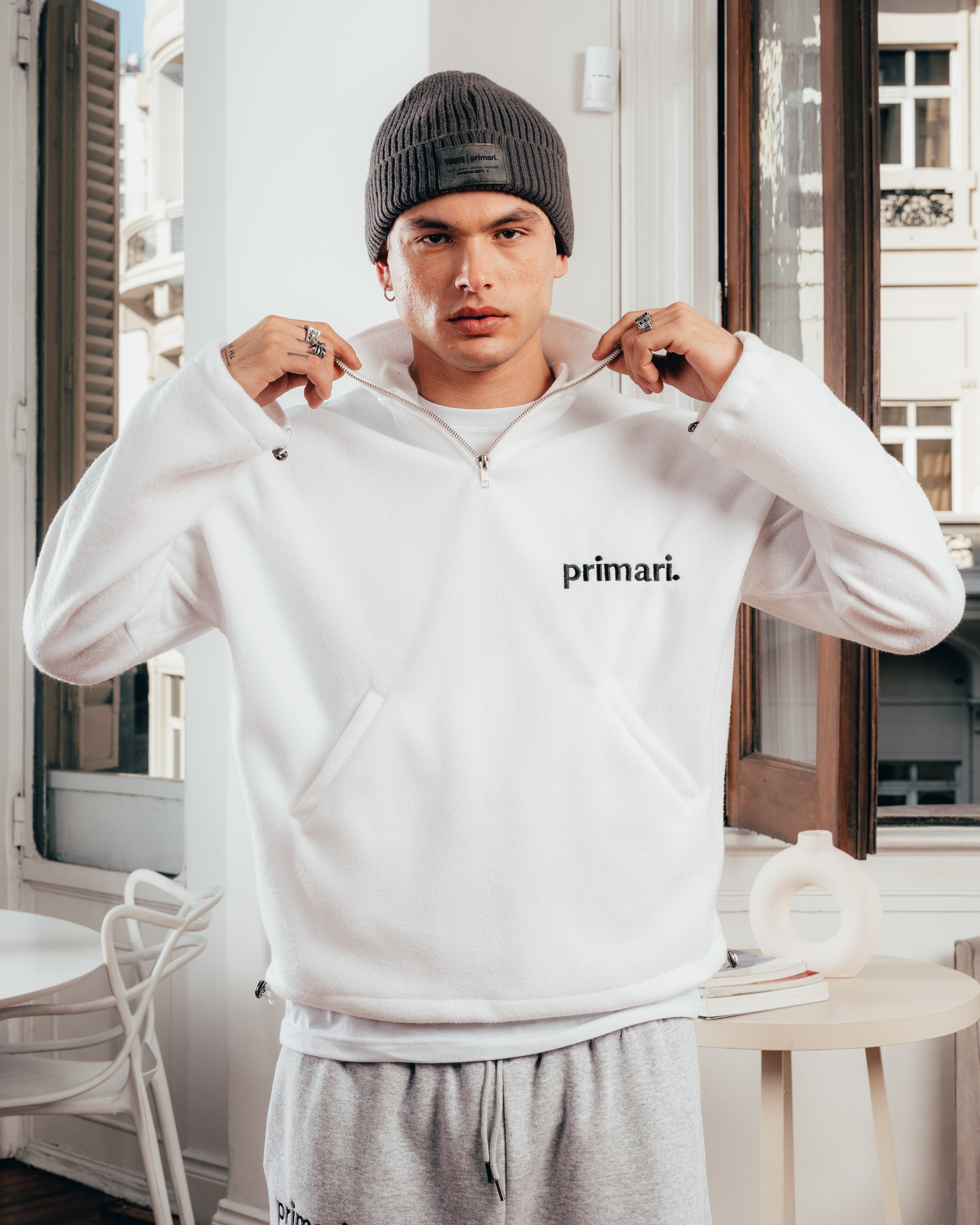 CREWNECK POLAR GRUESO [ PRIMARI ] WHITE