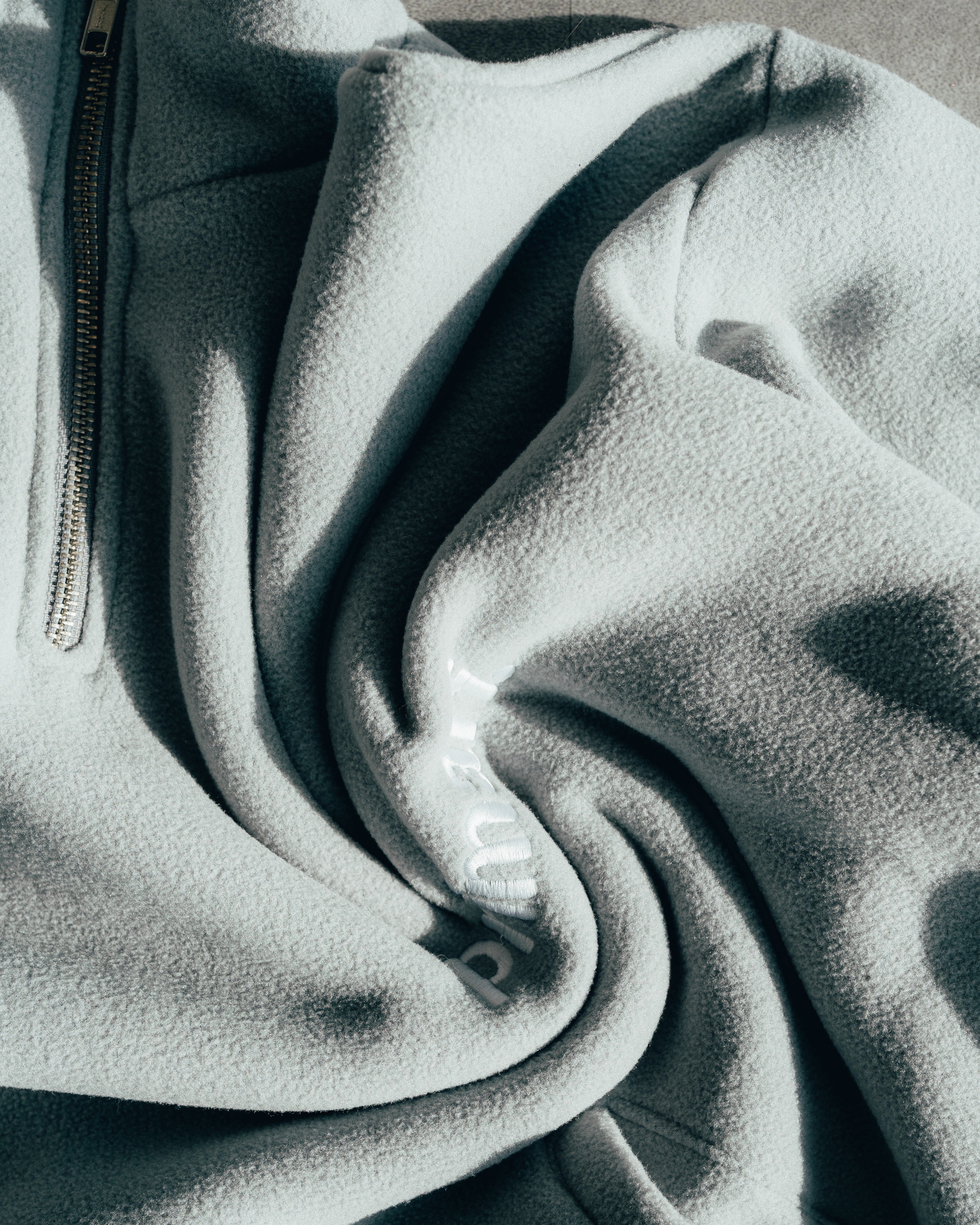 CREWNECK POLAR GRUESO [ PRIMARI ] GREY