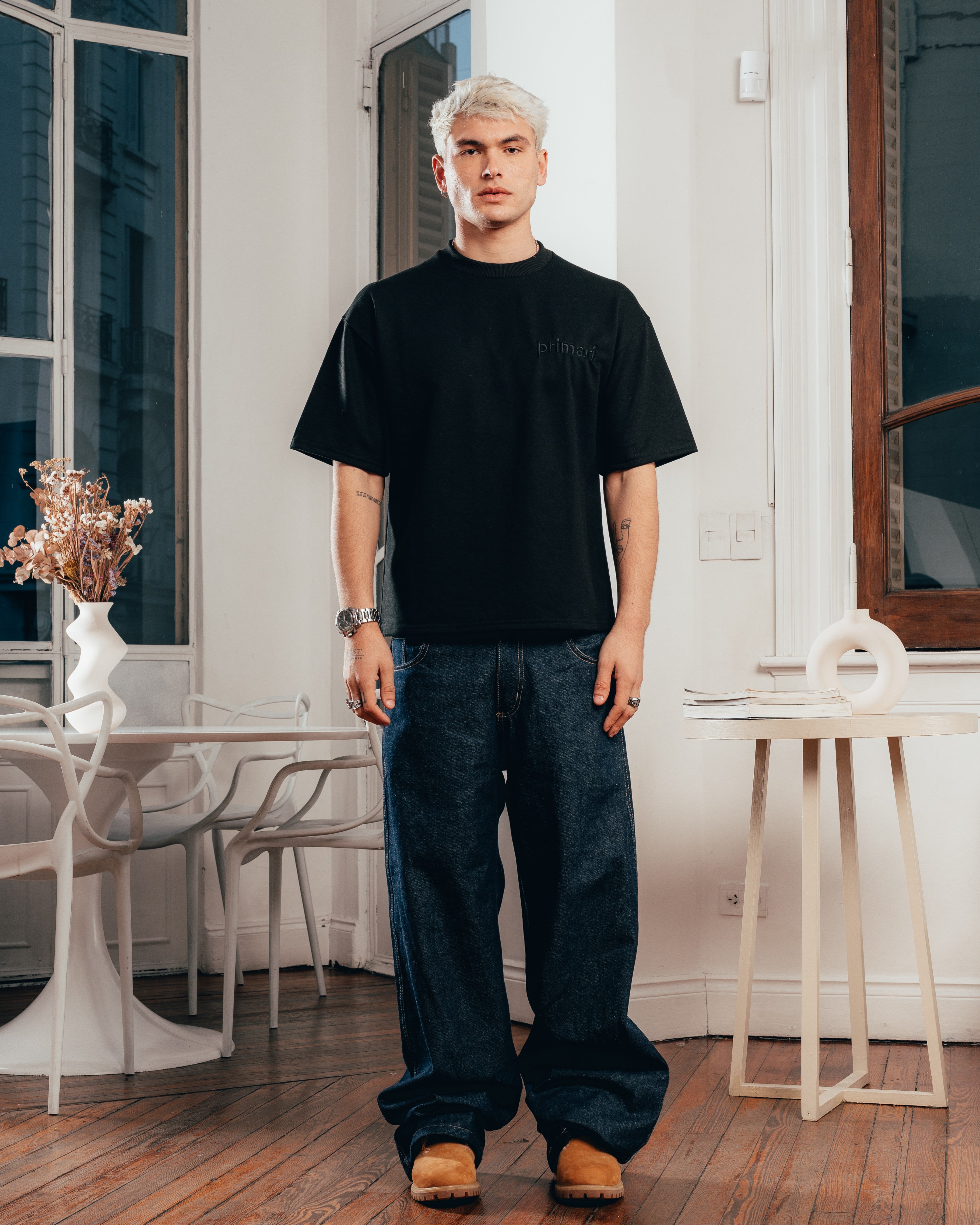 REMERA EXTRA PESADA SEMIOVER [ PRIMARI ] SIMPLE BLACK