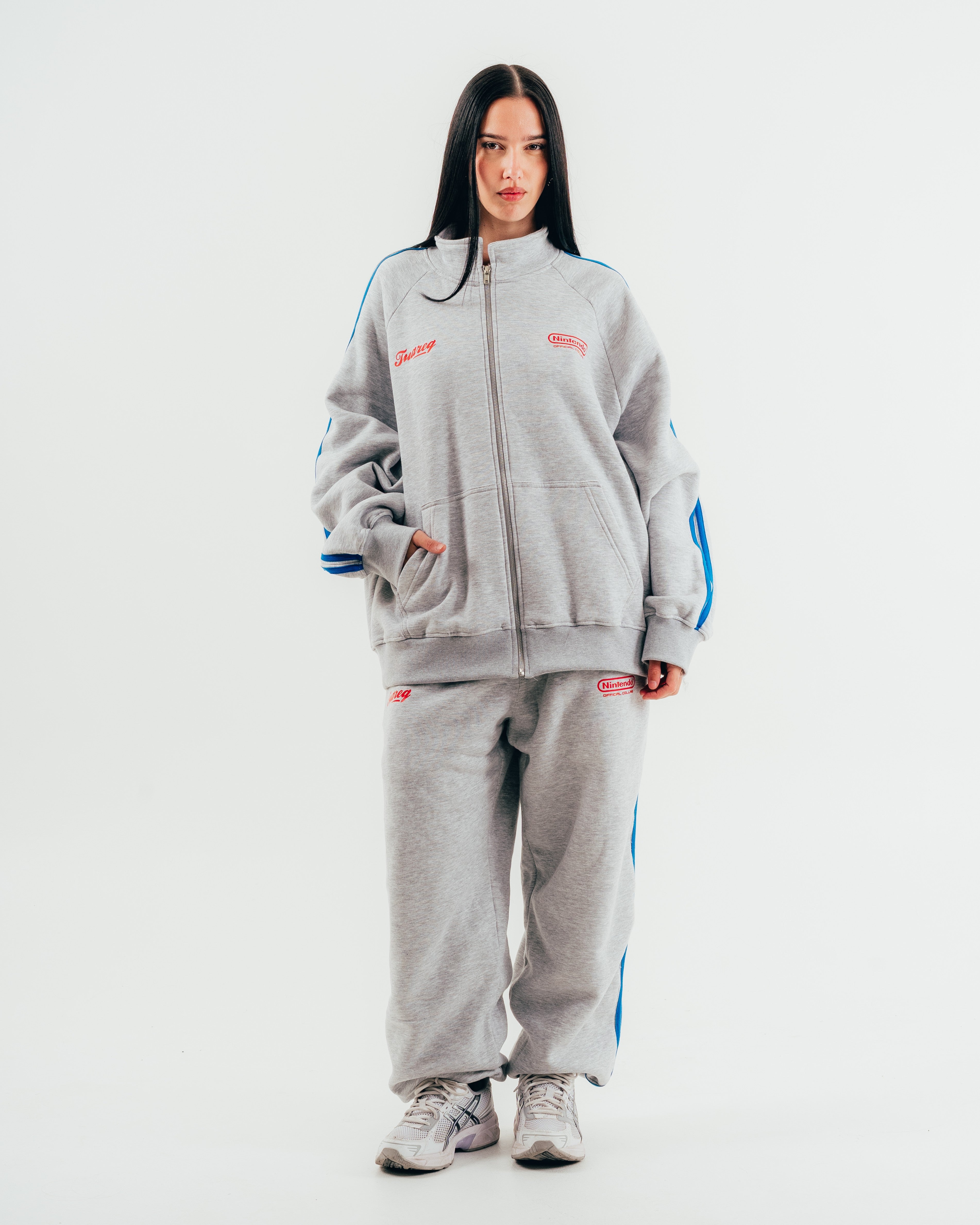SET DE INVIERNO [ NINTENDO ] CLUB GREY