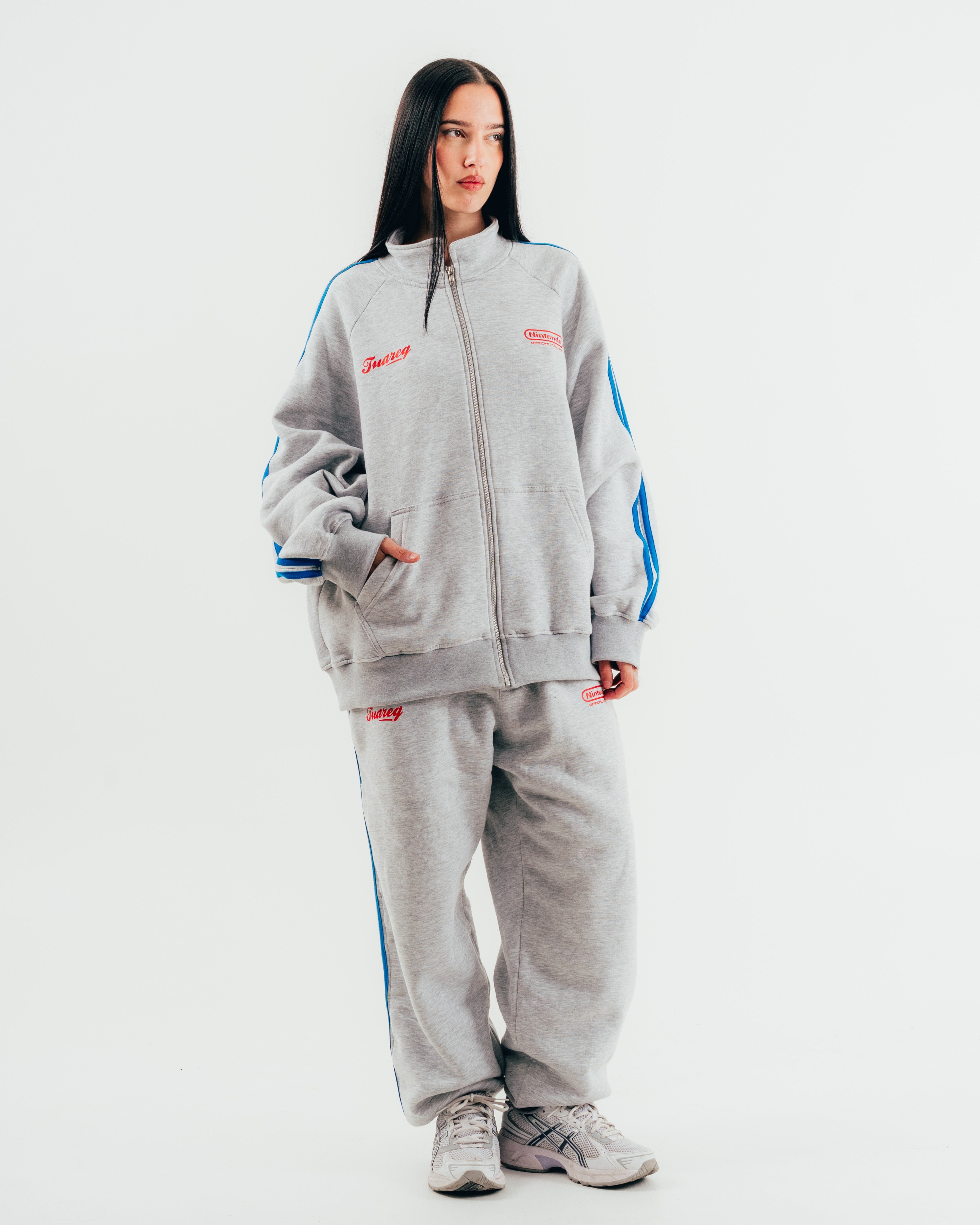 SET DE INVIERNO [ NINTENDO ] CLUB GREY