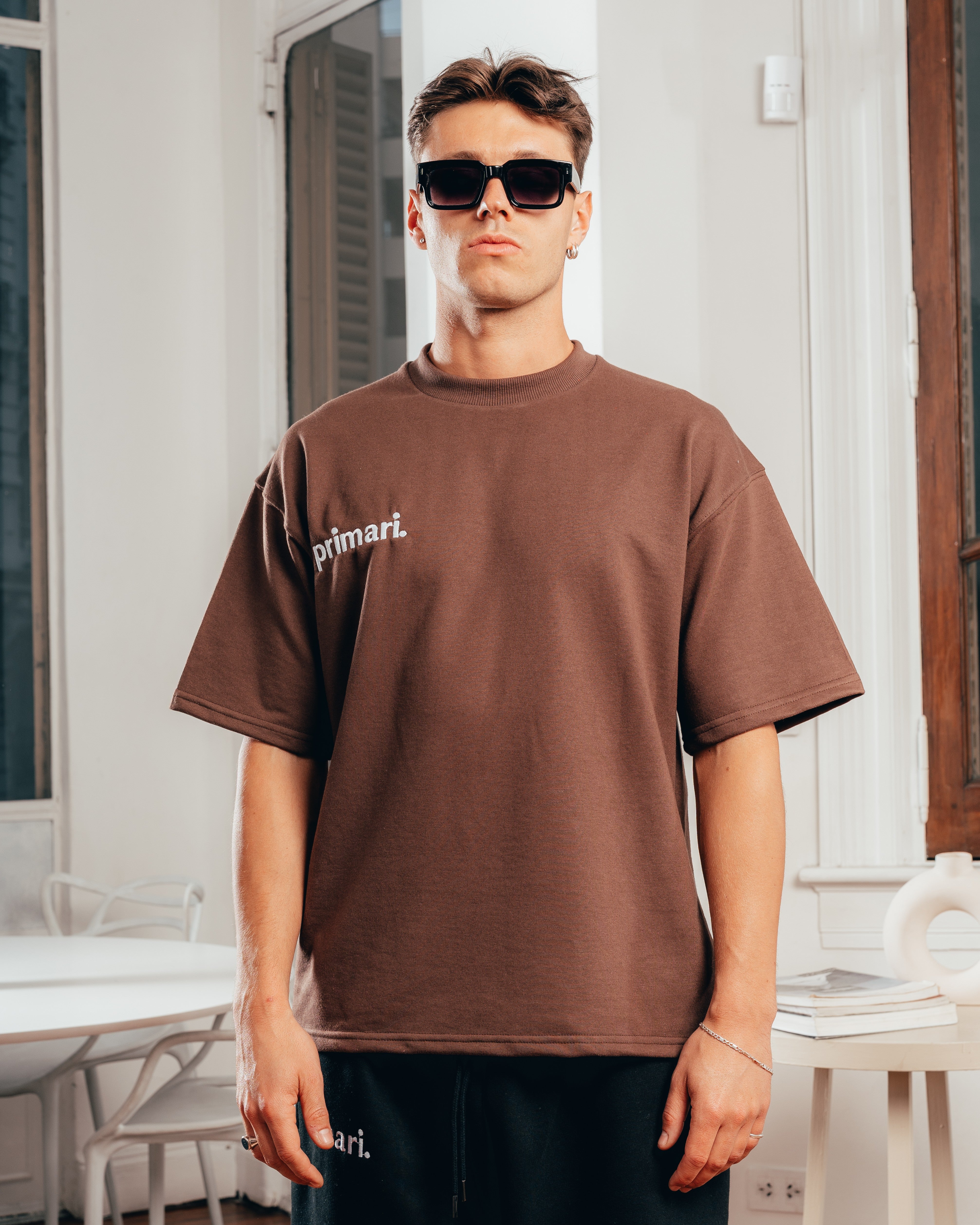 REMERA EXTRA PESADA SEMIOVER LETTER [ PRIMARI ] BROWN
