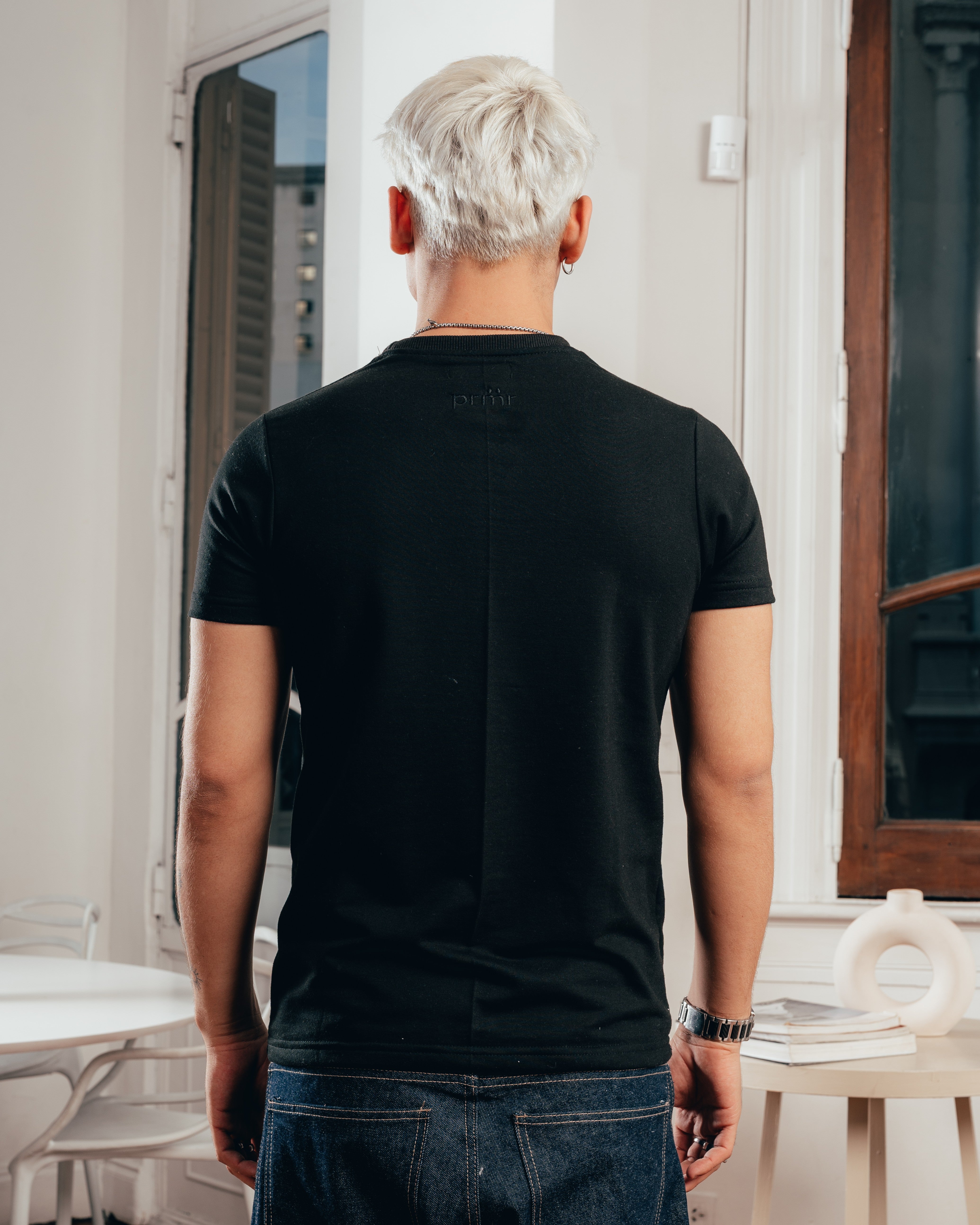 REMERA REGULAR FIT [ PRIMARI ] BLACK