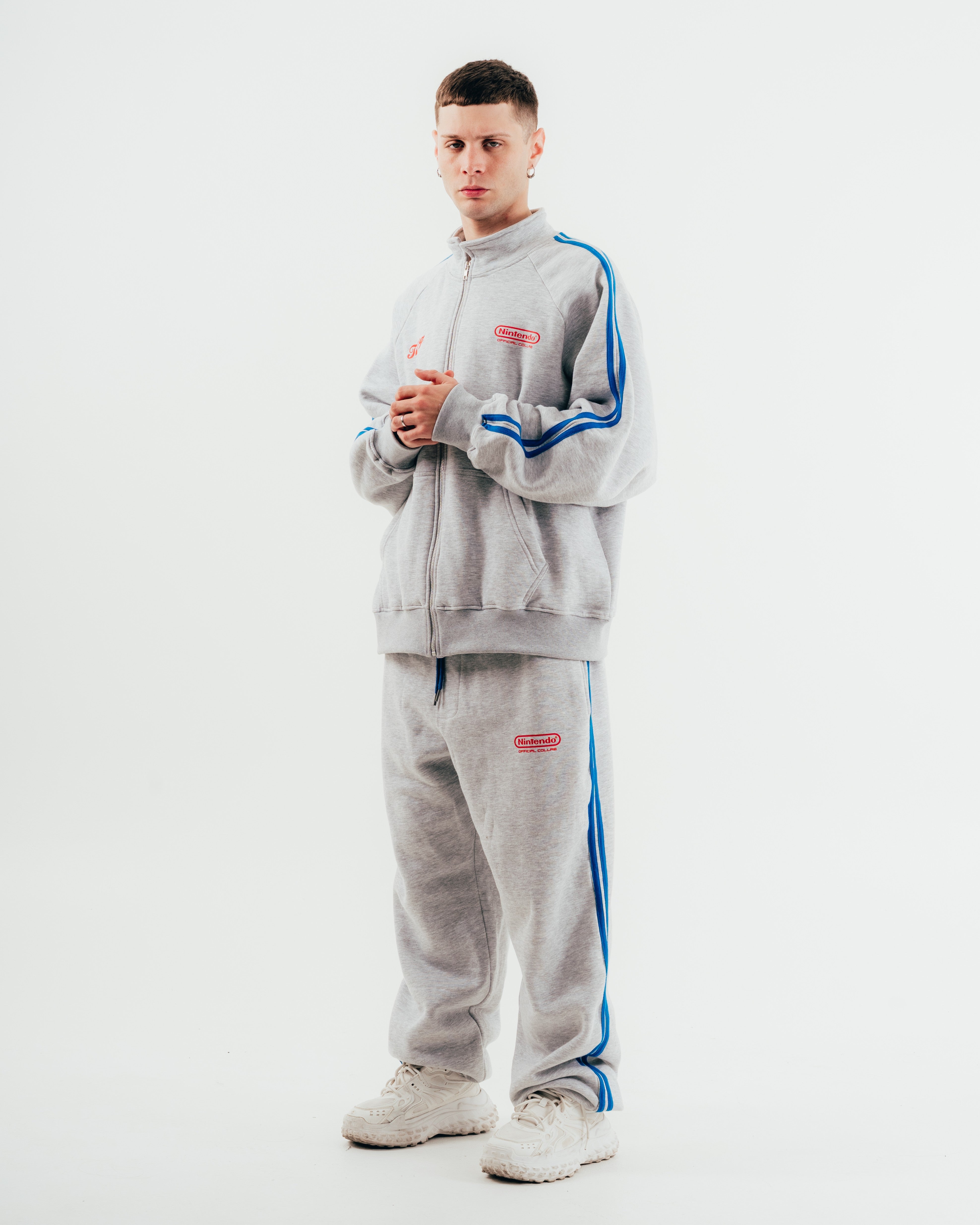 SET DE INVIERNO [ NINTENDO ] CLUB GREY