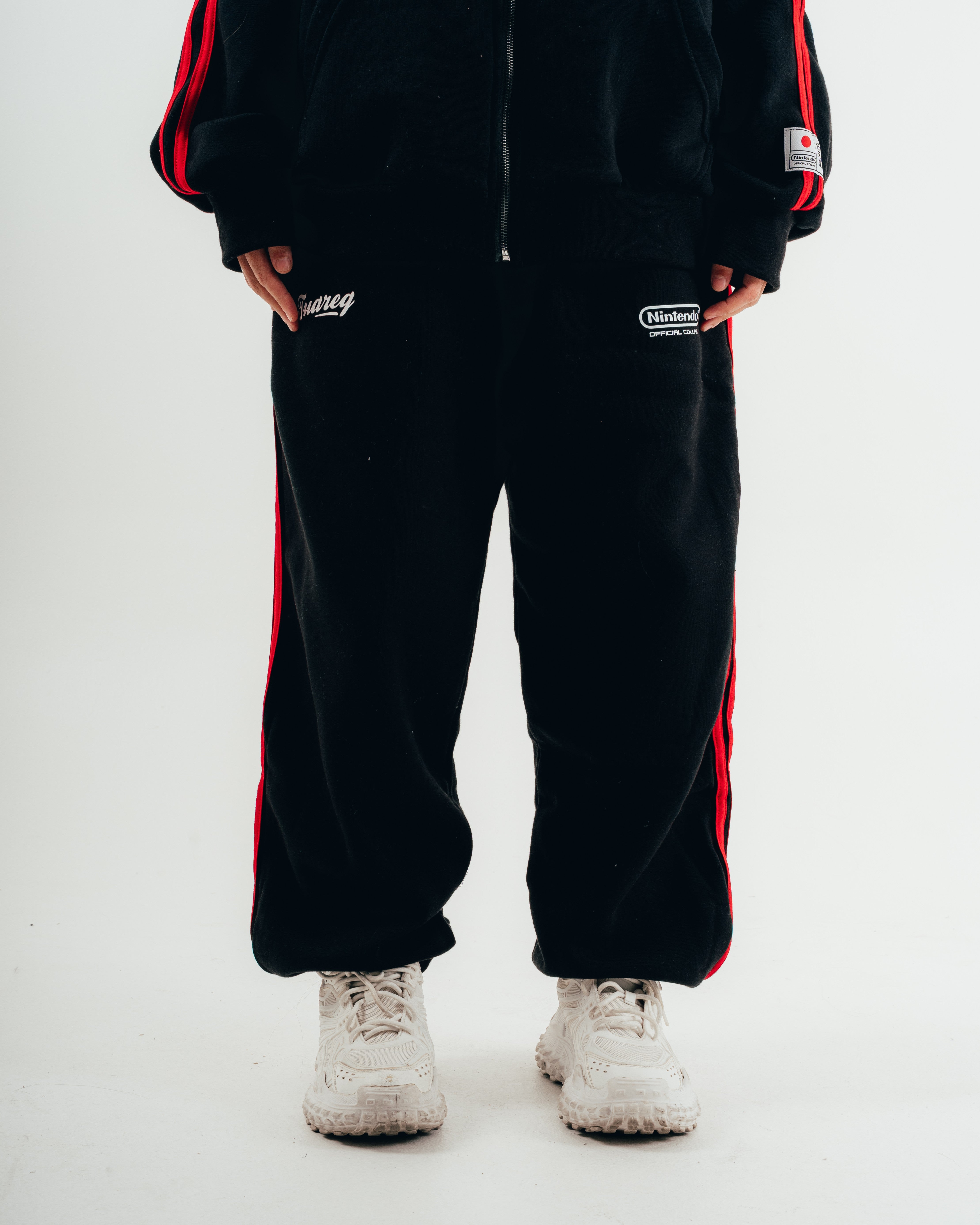 SET DE INVIERNO [ NINTENDO ] CLUB BLACK