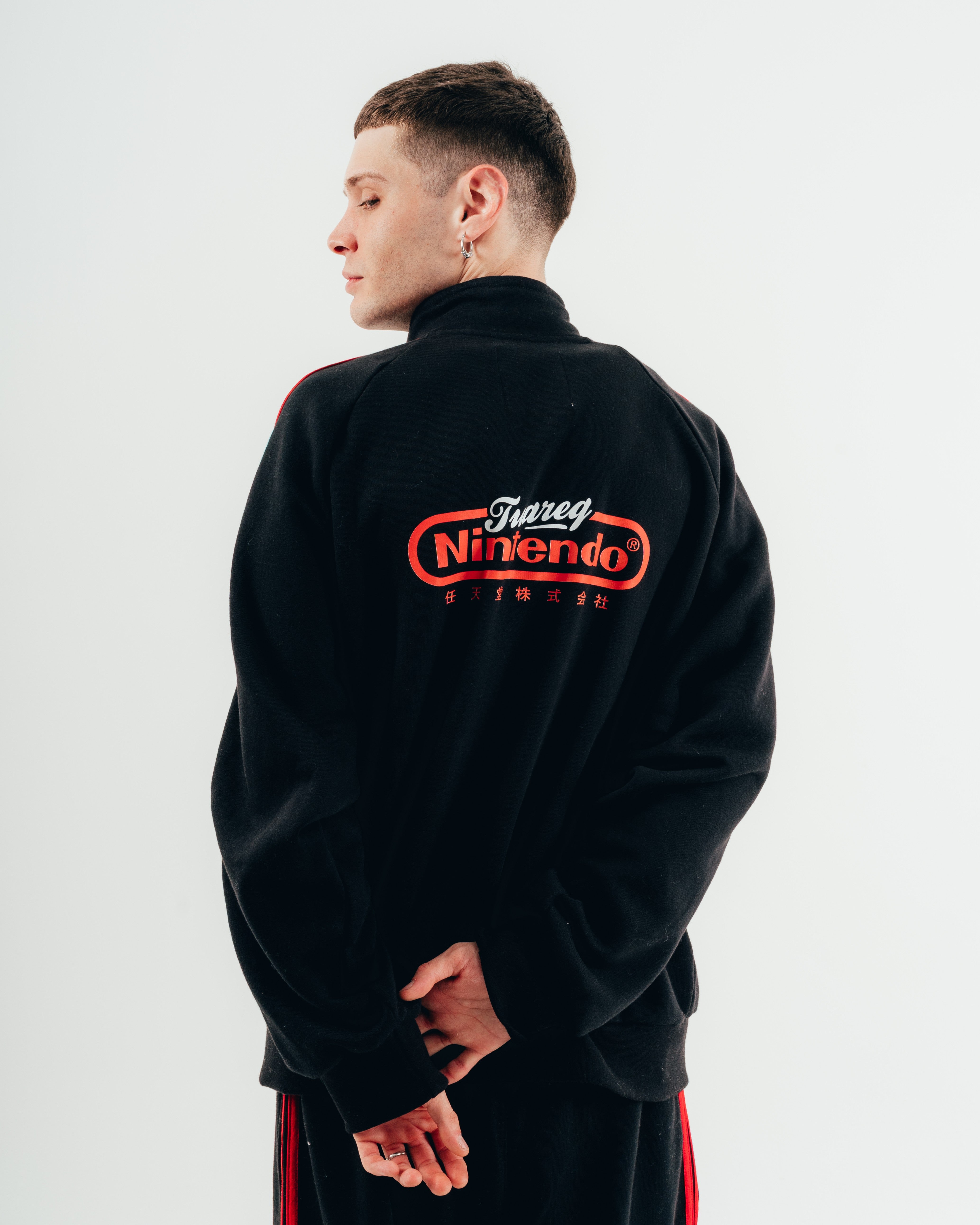 SET DE INVIERNO [ NINTENDO ] CLUB BLACK