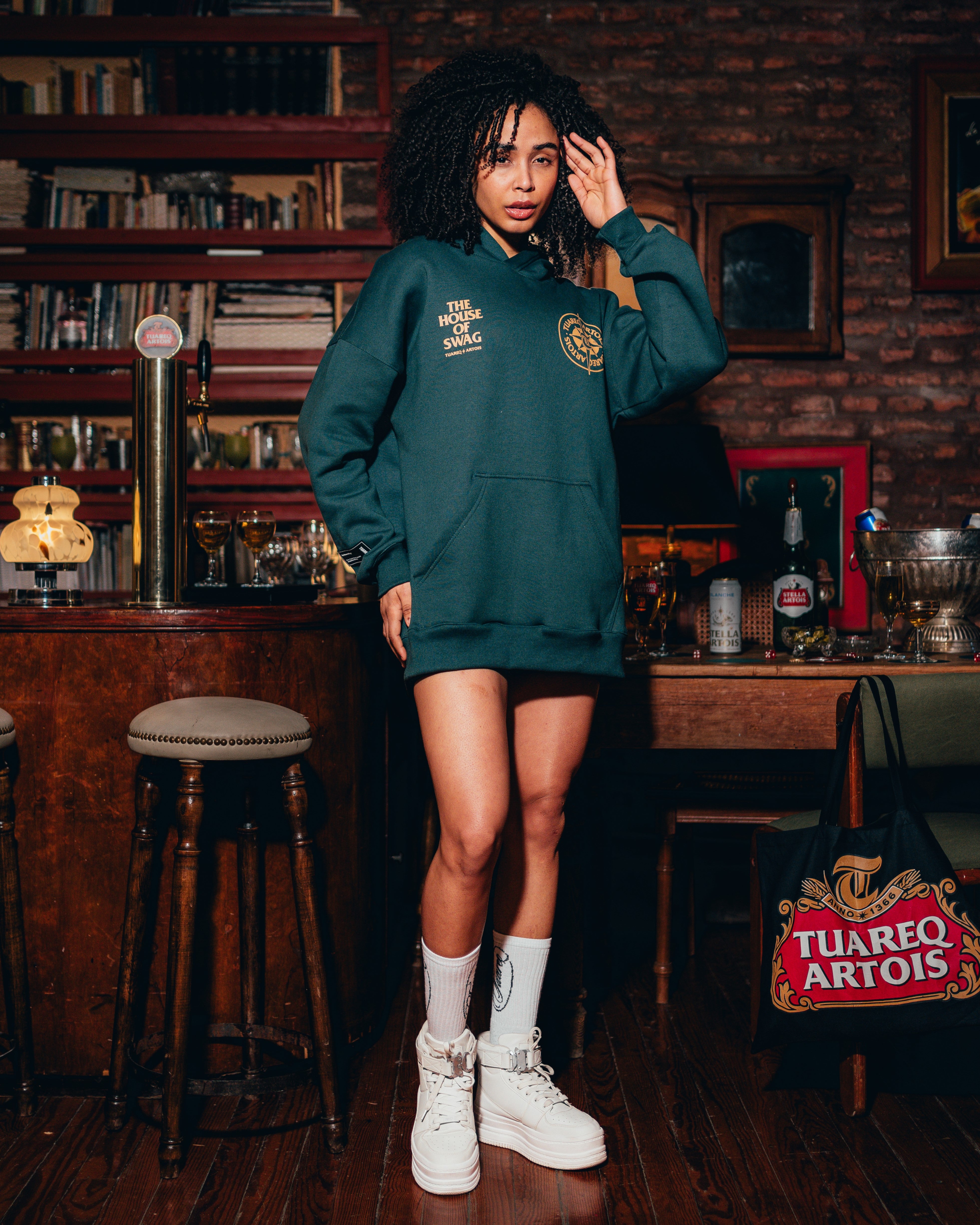 HOODIE PESADO [ STELLA ARTOIS ]  BOTTLE GREEN