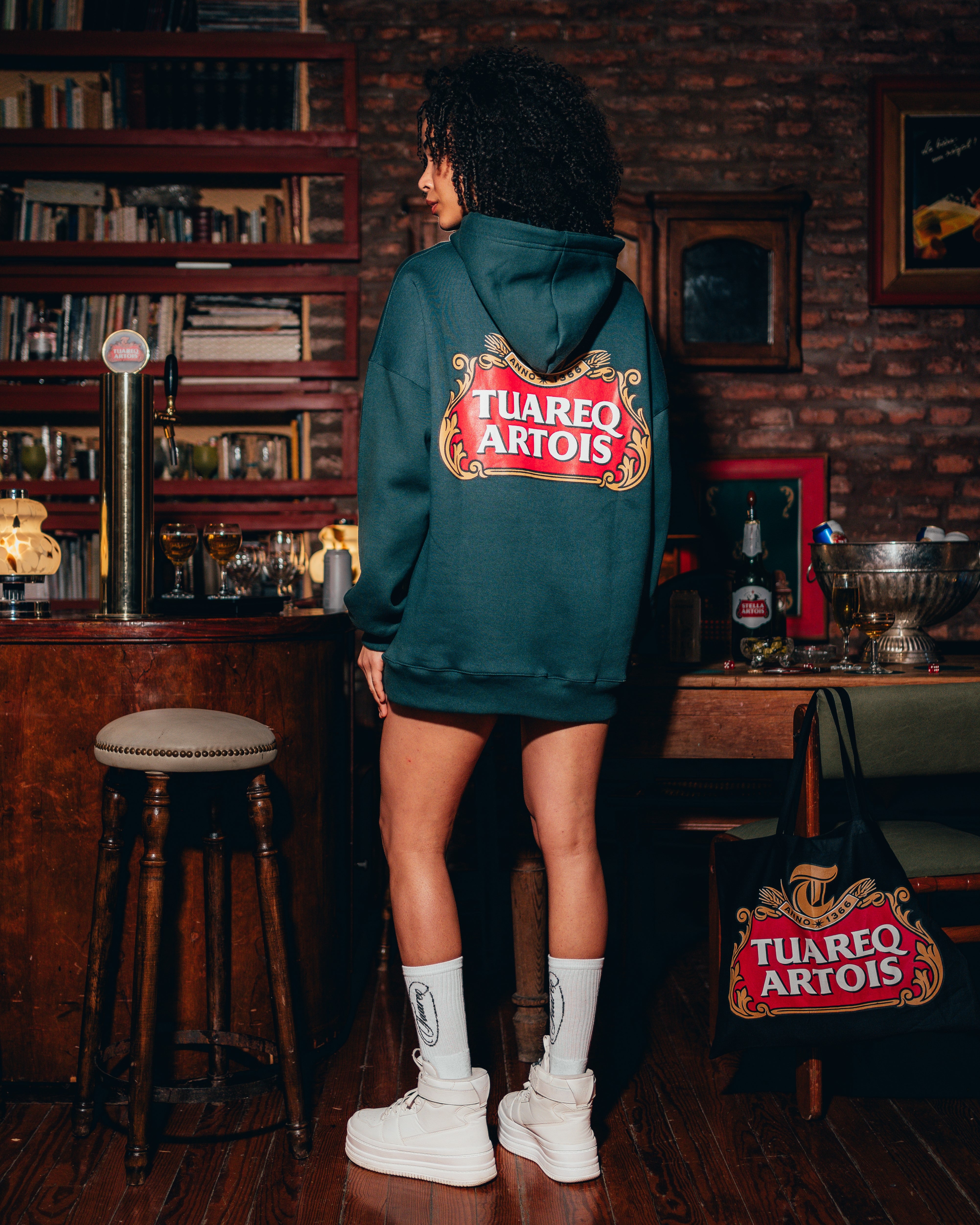 HOODIE PESADO [ STELLA ARTOIS ]  BOTTLE GREEN