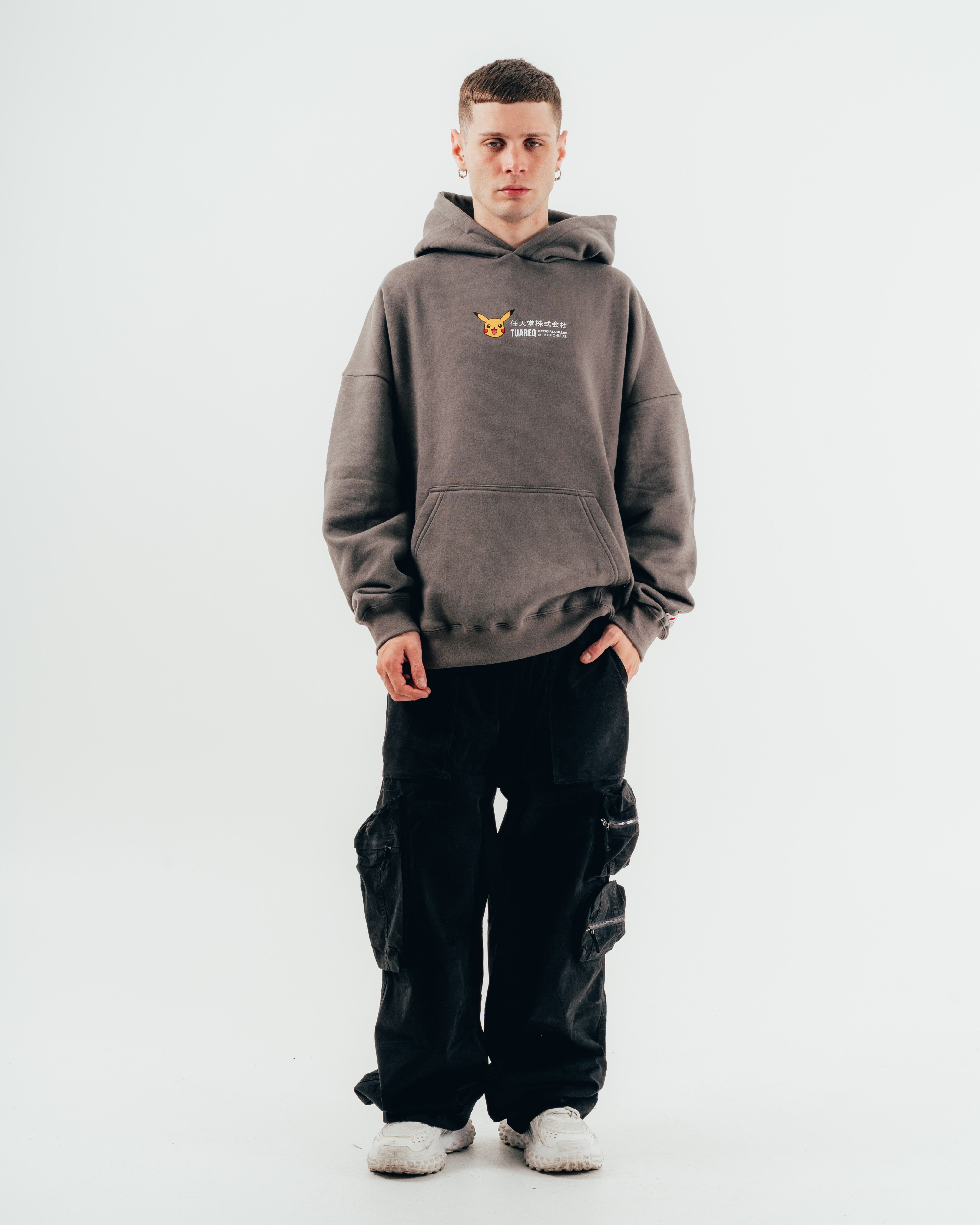 HOODIE [ NINTENDO ] PIKACHU GREY