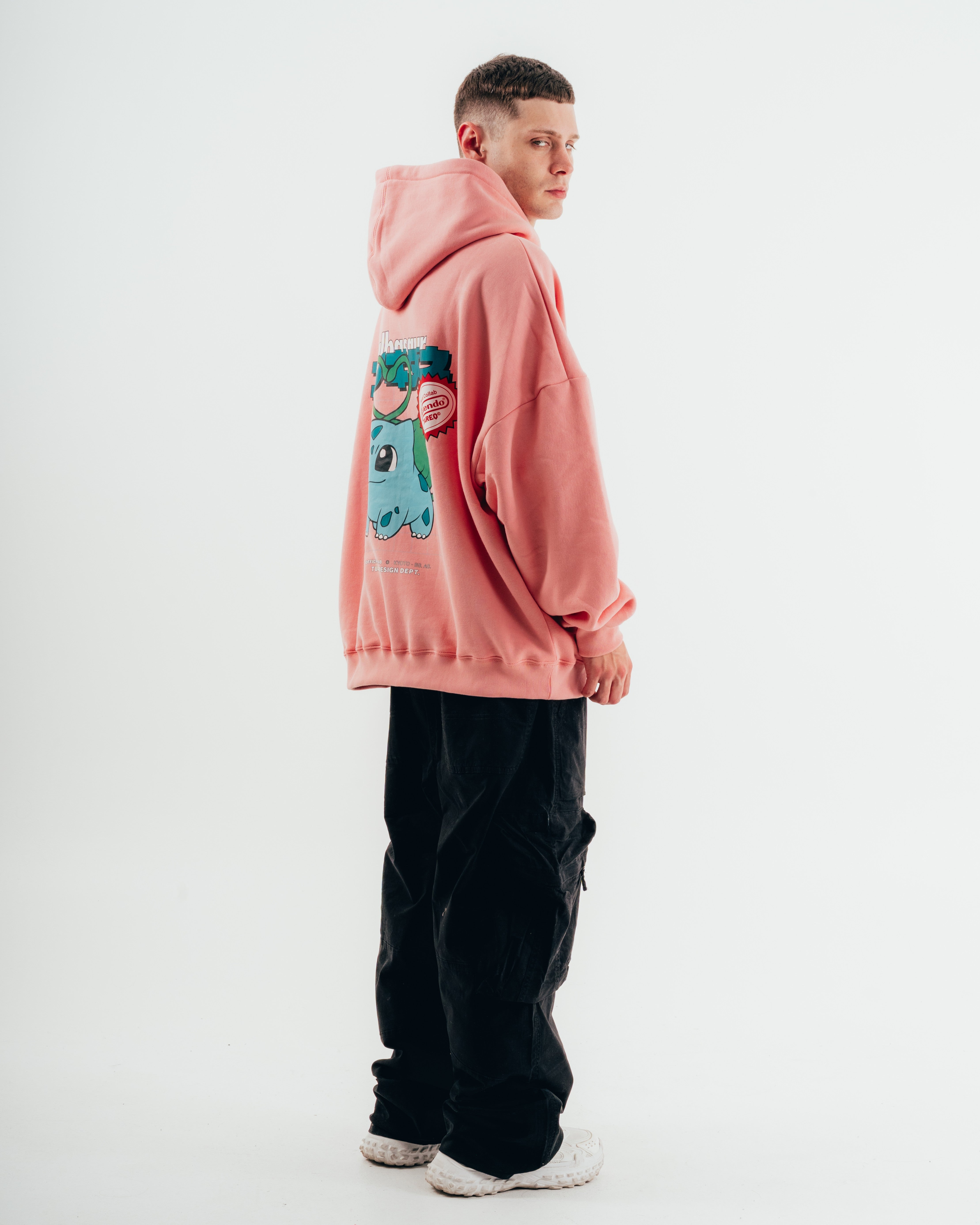 HOODIE [ NINTENDO ] BULBASAUR PINK