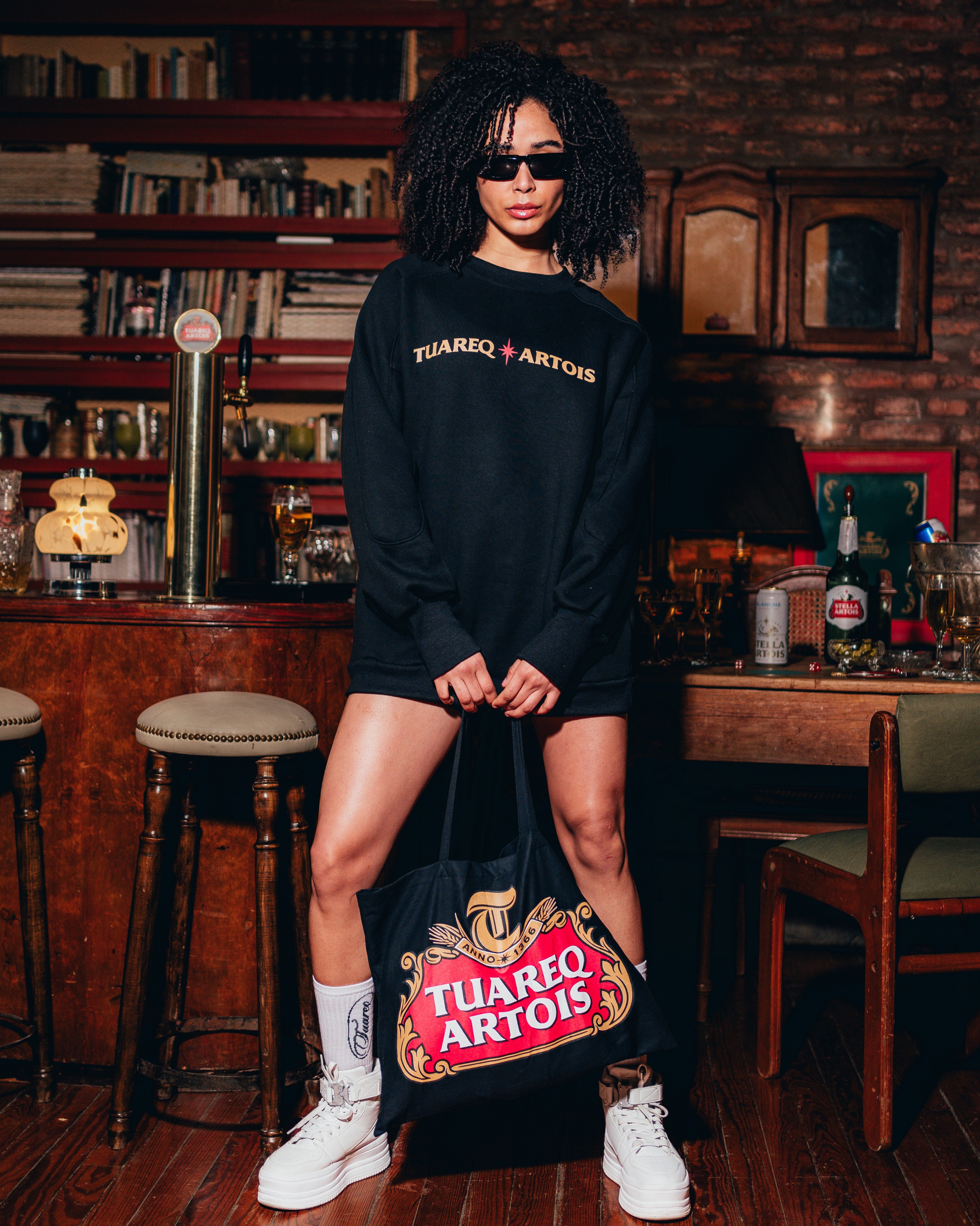 CREWNECK [ STELLA ARTOIS ] BLACK