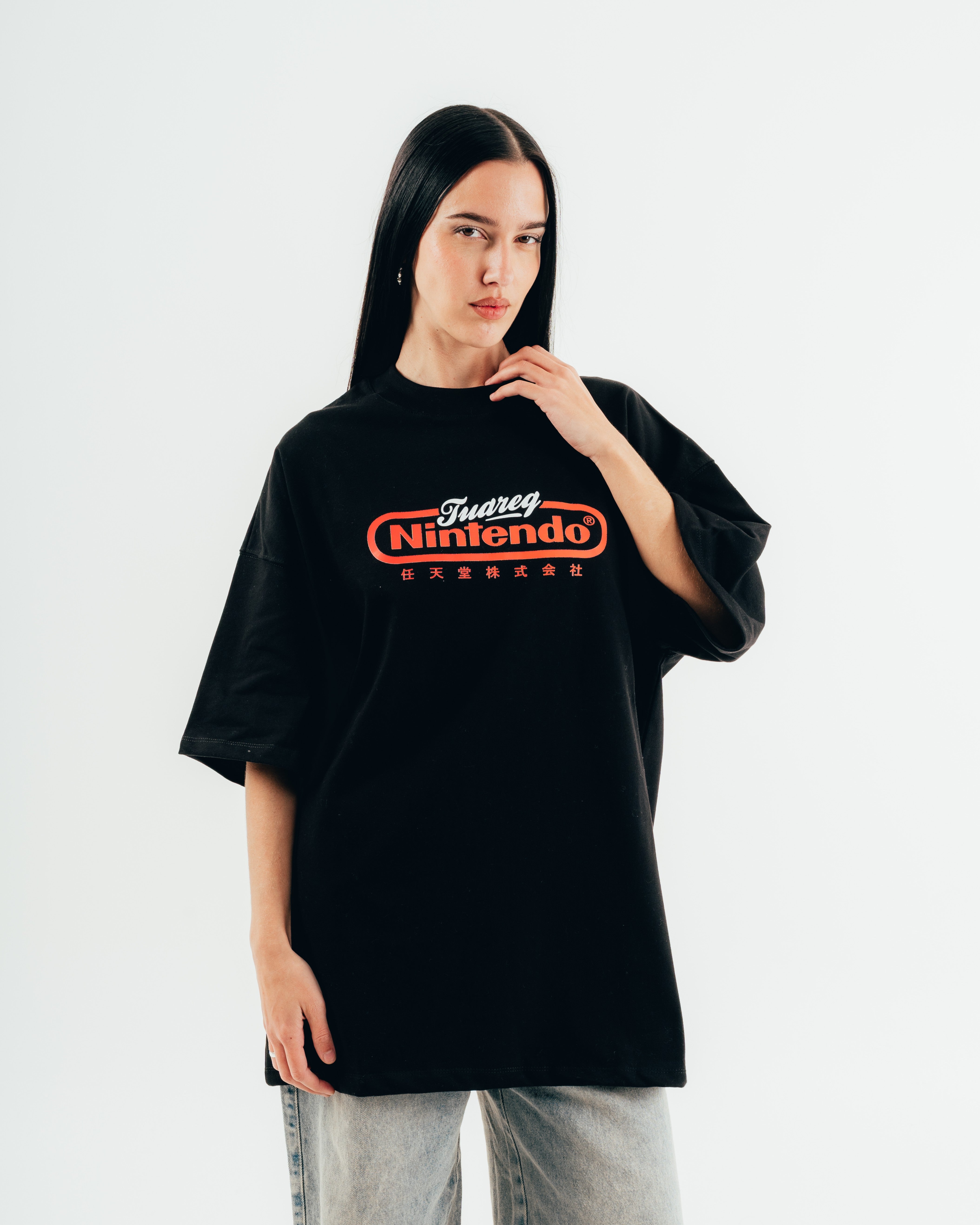 REMERA OVERSIZED [ NINTENDO ] CLUB BLACK