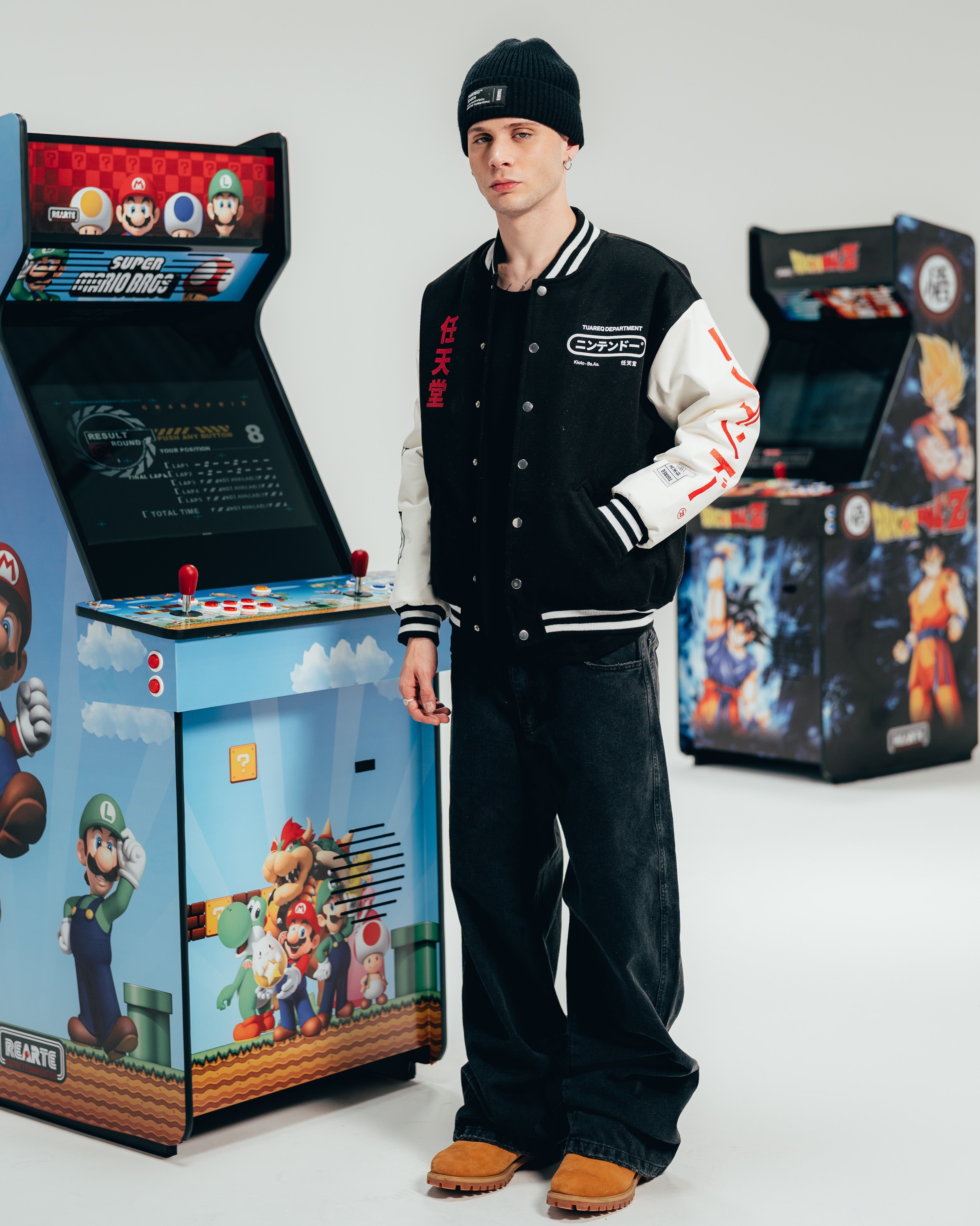 CAMPERA VARSITY [ NINTENDO ] JAPANESE