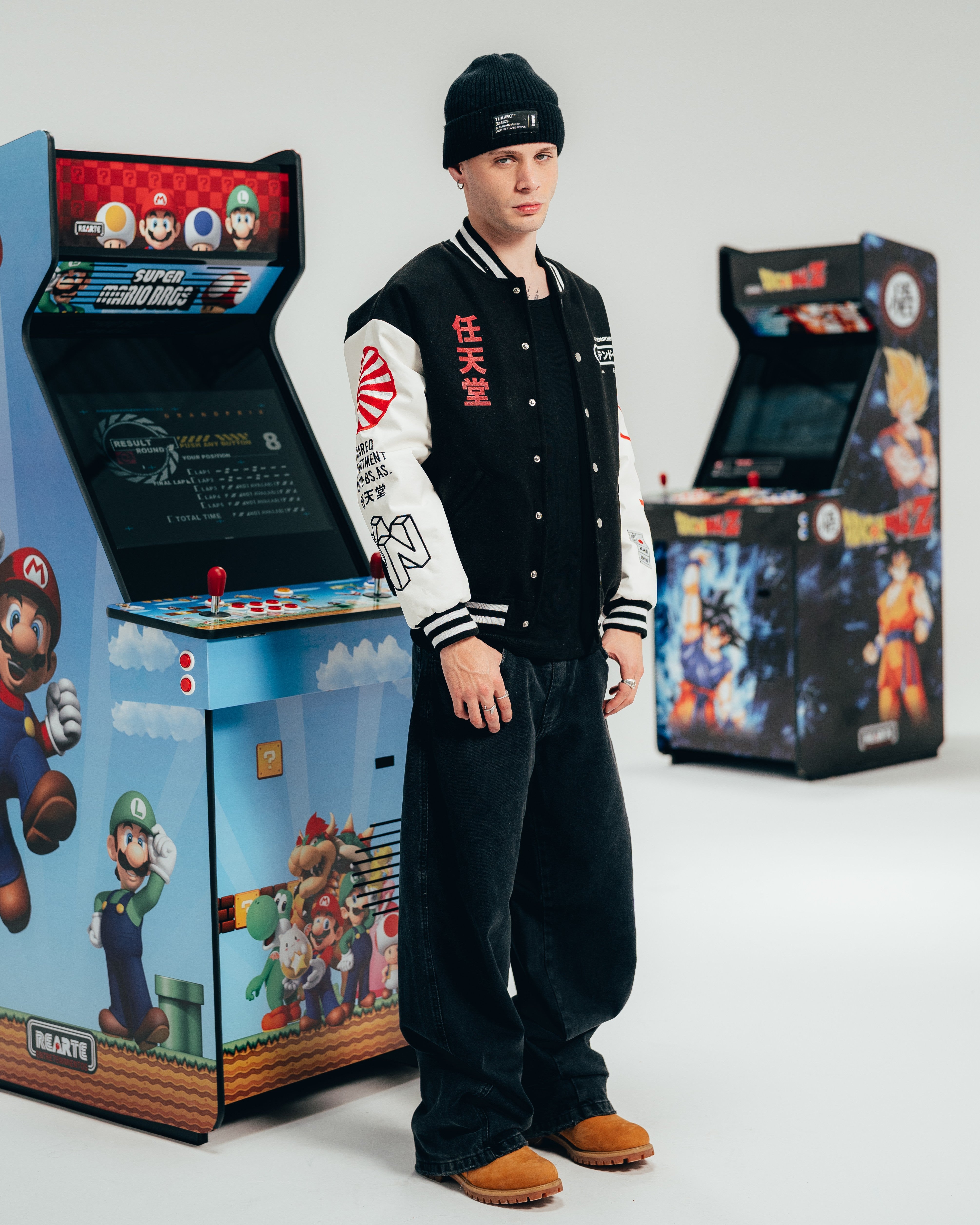 CAMPERA VARSITY [ NINTENDO ] JAPANESE
