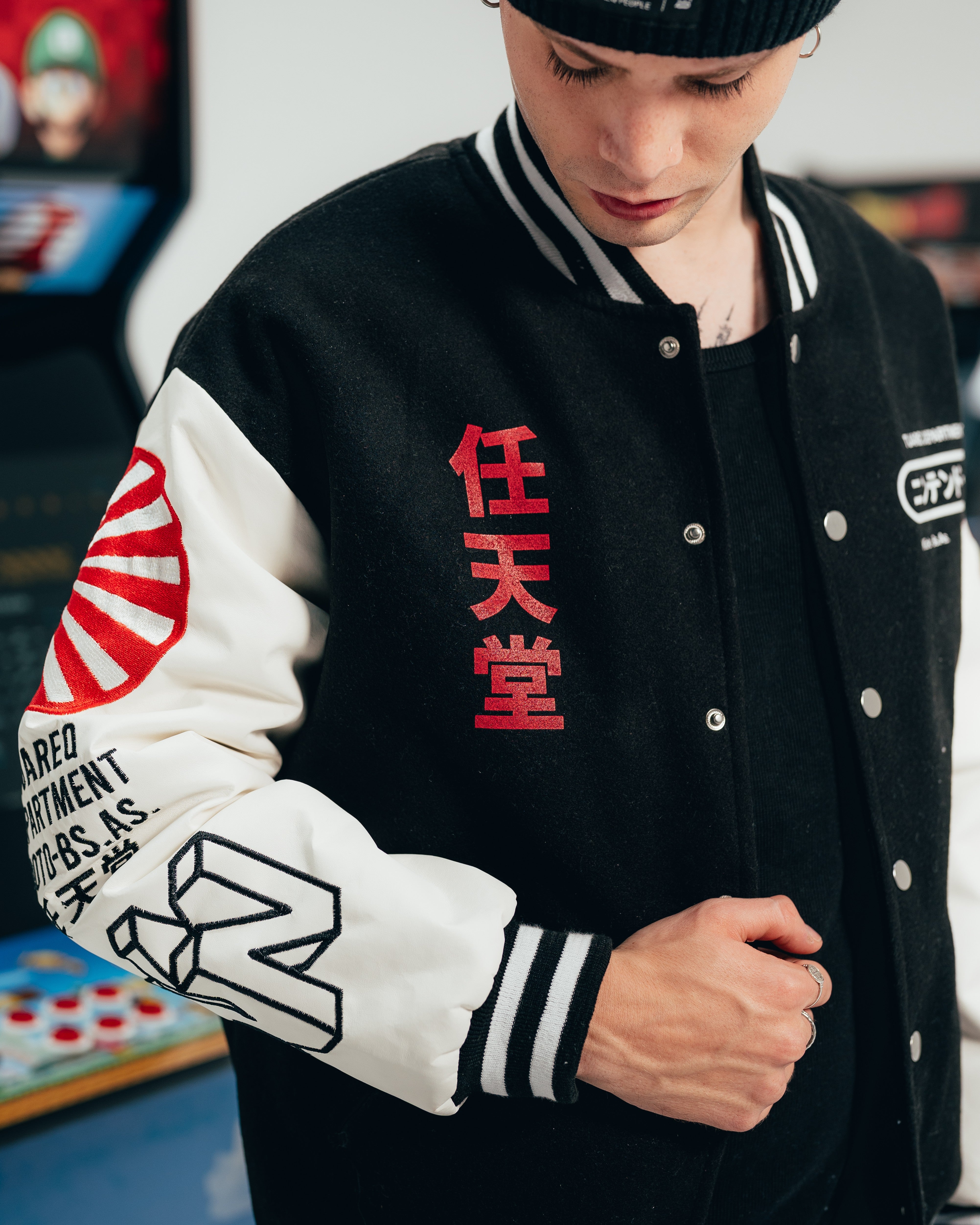 CAMPERA VARSITY [ NINTENDO ] JAPANESE