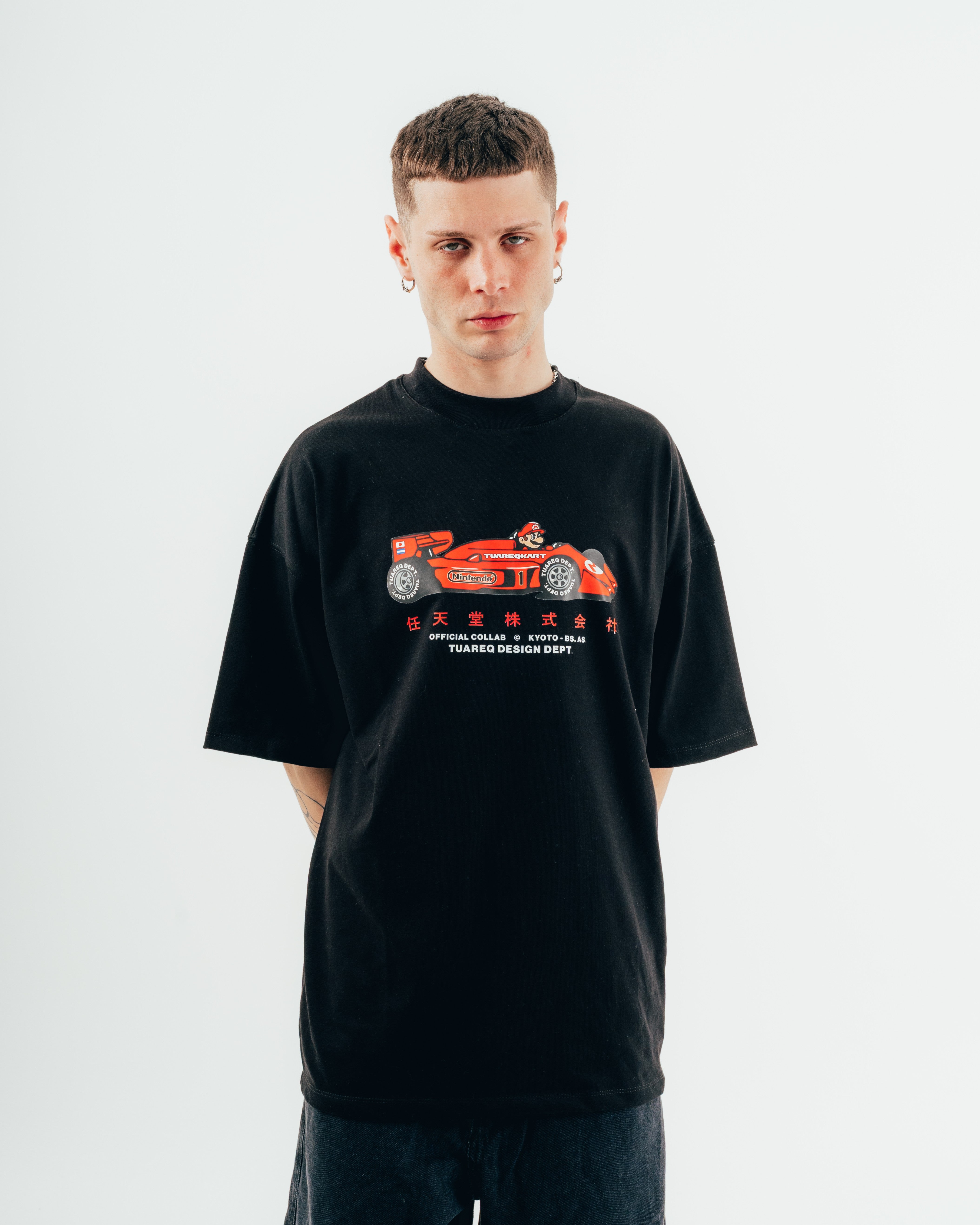 REMERA OVERSIZED [ NINTENDO ] MARIO KART BLACK