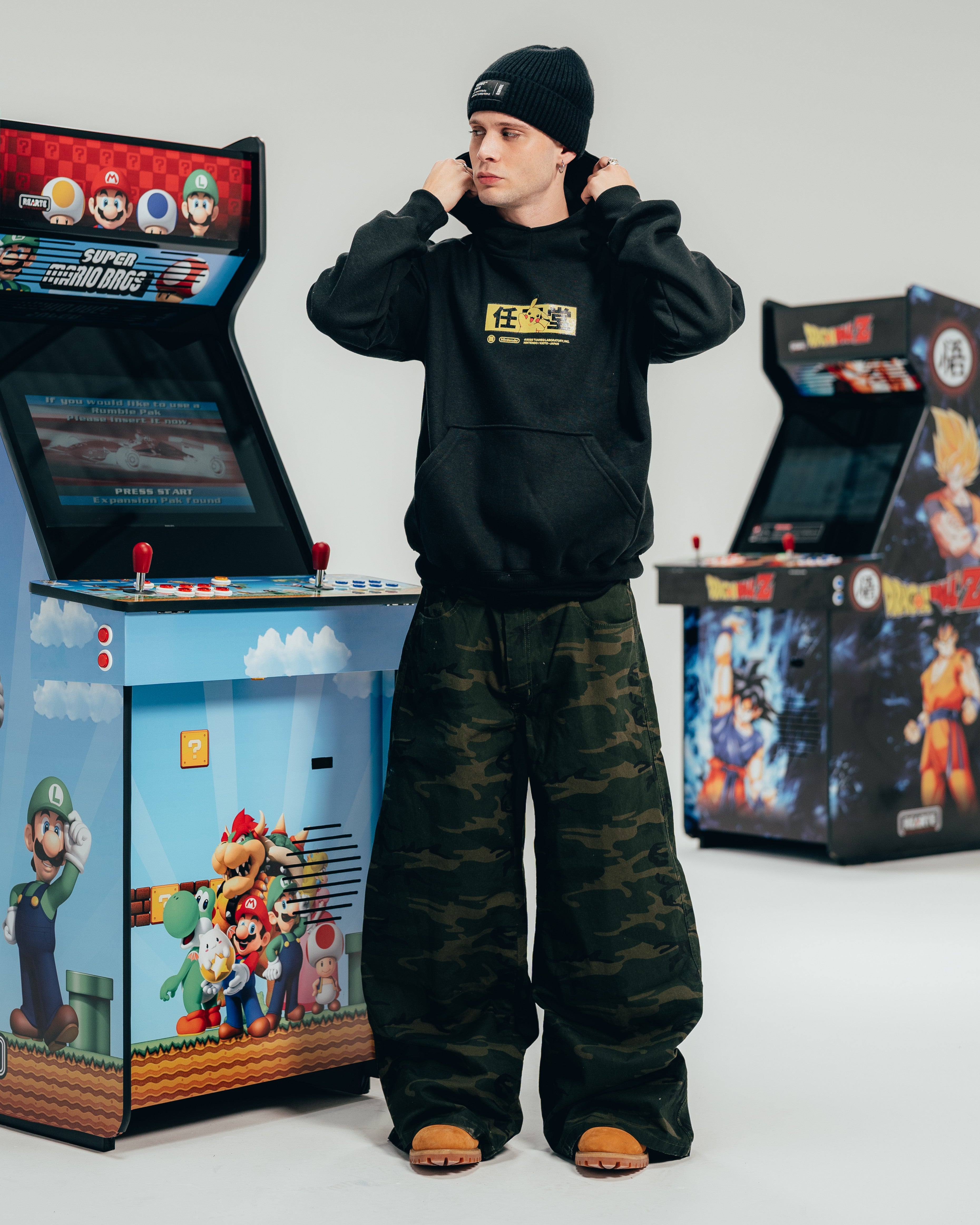 HOODIE EXTRAHEAVY [ NINTENDO ] PIKACHU BLACK