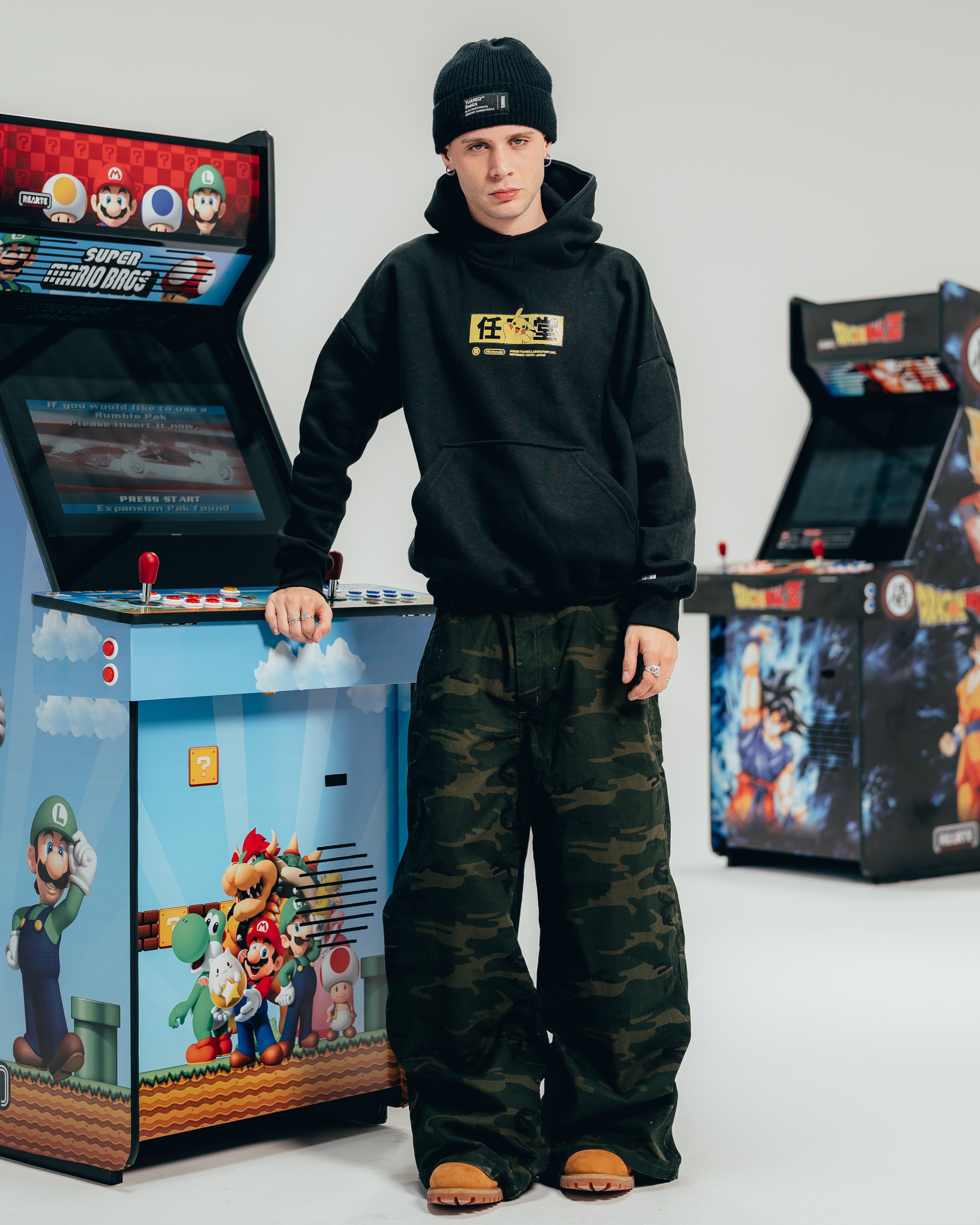 HOODIE EXTRAHEAVY [ NINTENDO ] PIKACHU BLACK