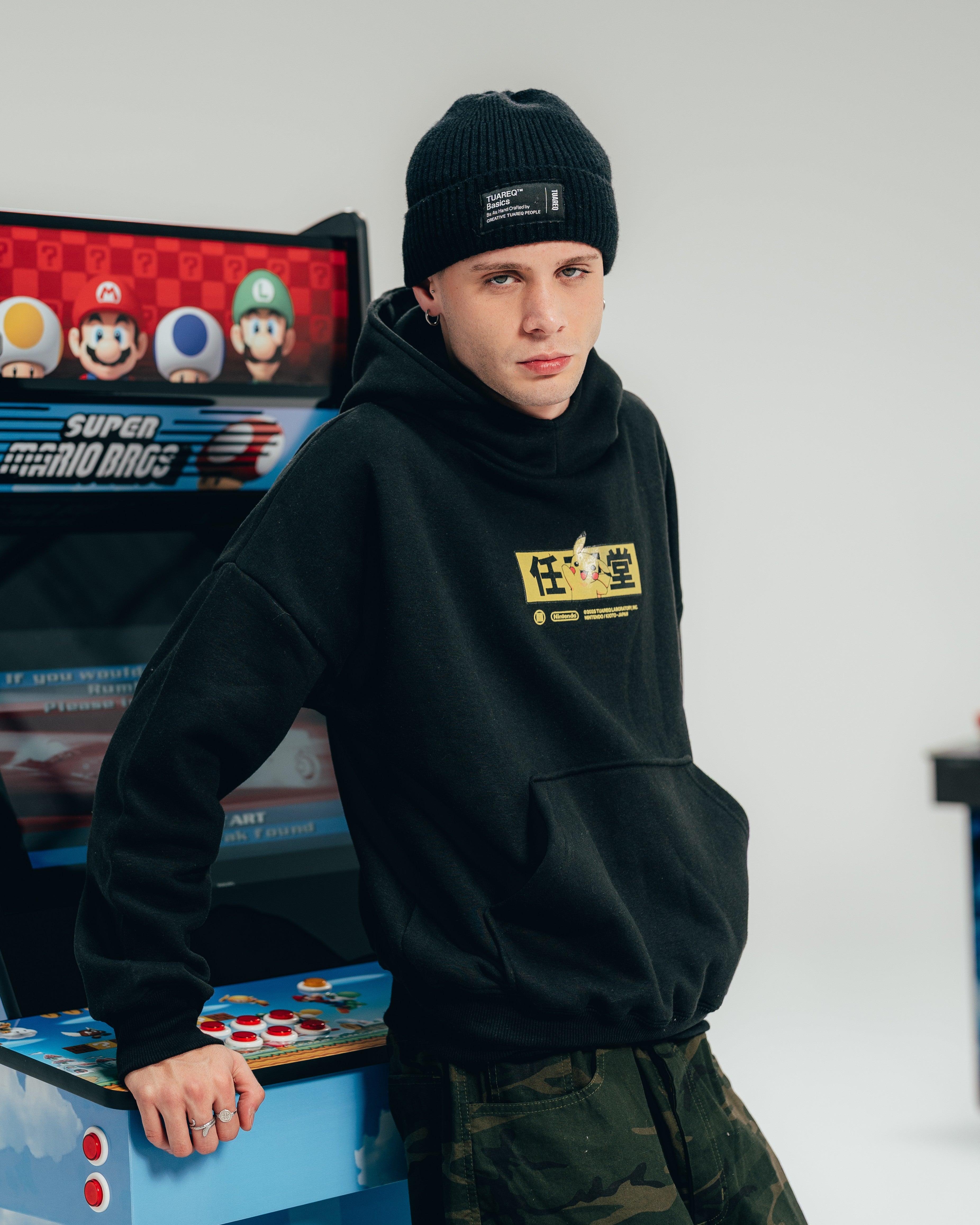 HOODIE EXTRAHEAVY [ NINTENDO ] PIKACHU BLACK