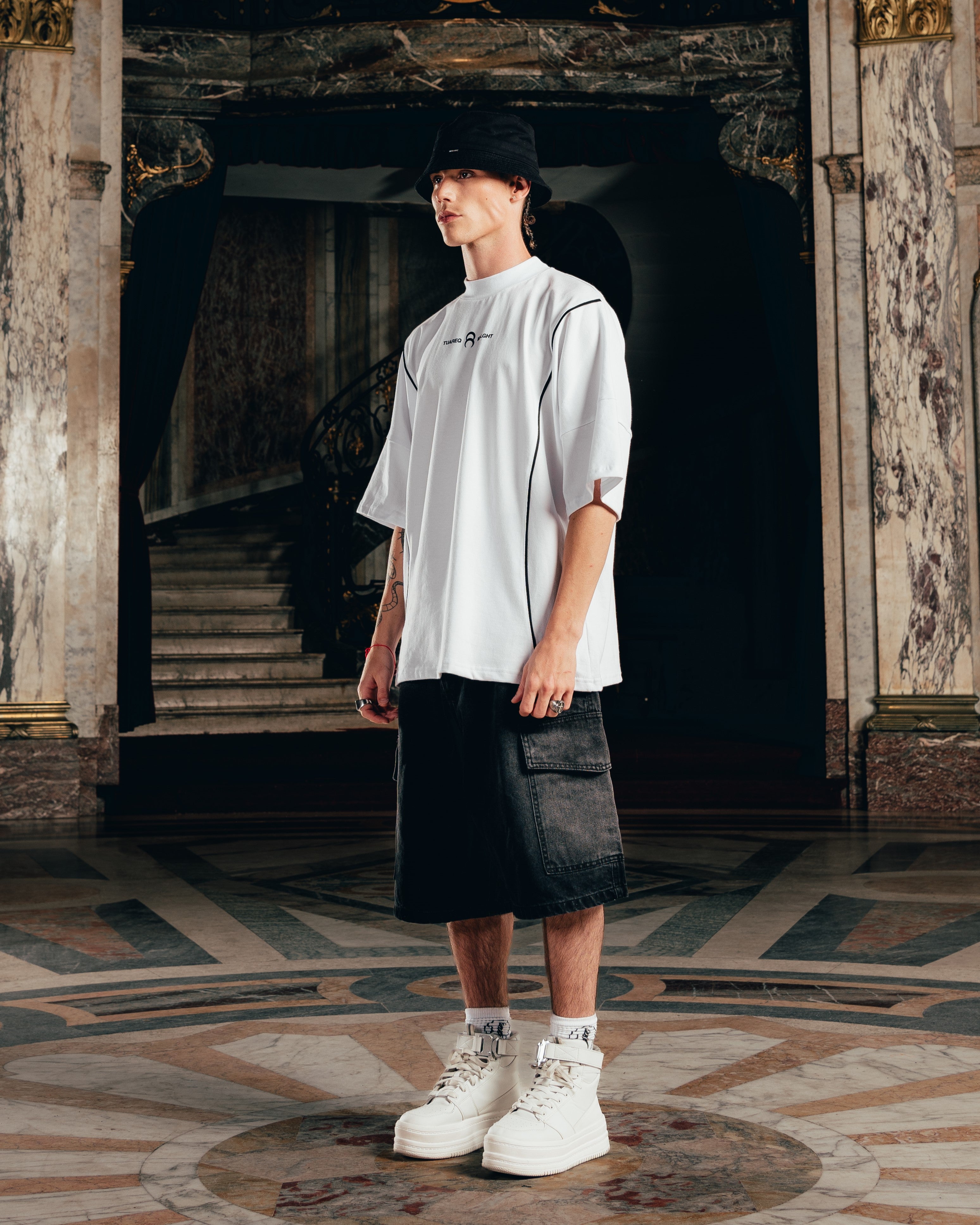 REMERA OVERSIZED [ RELIEVE ] WHITE