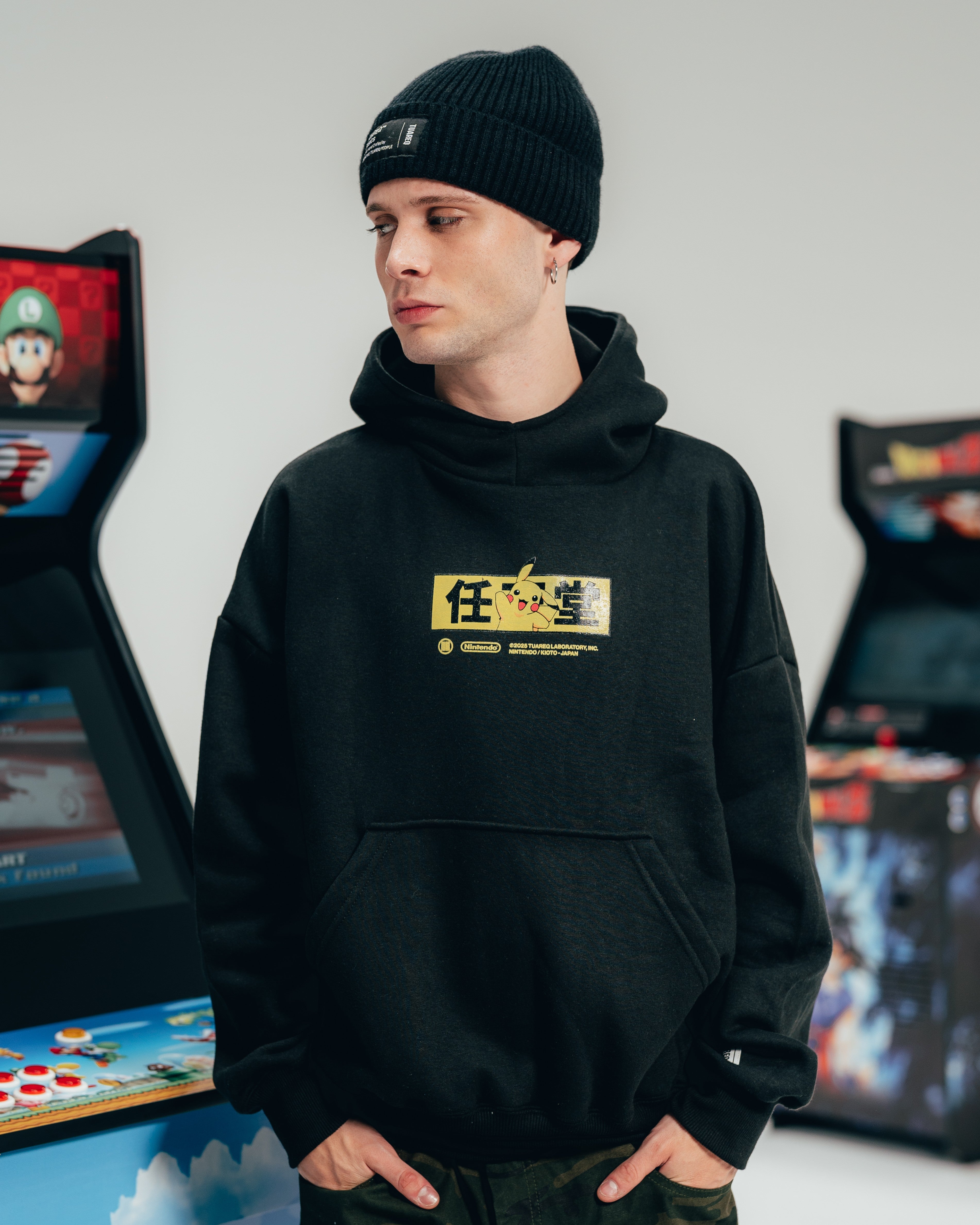 HOODIE EXTRAHEAVY [ NINTENDO ] PIKACHU BLACK