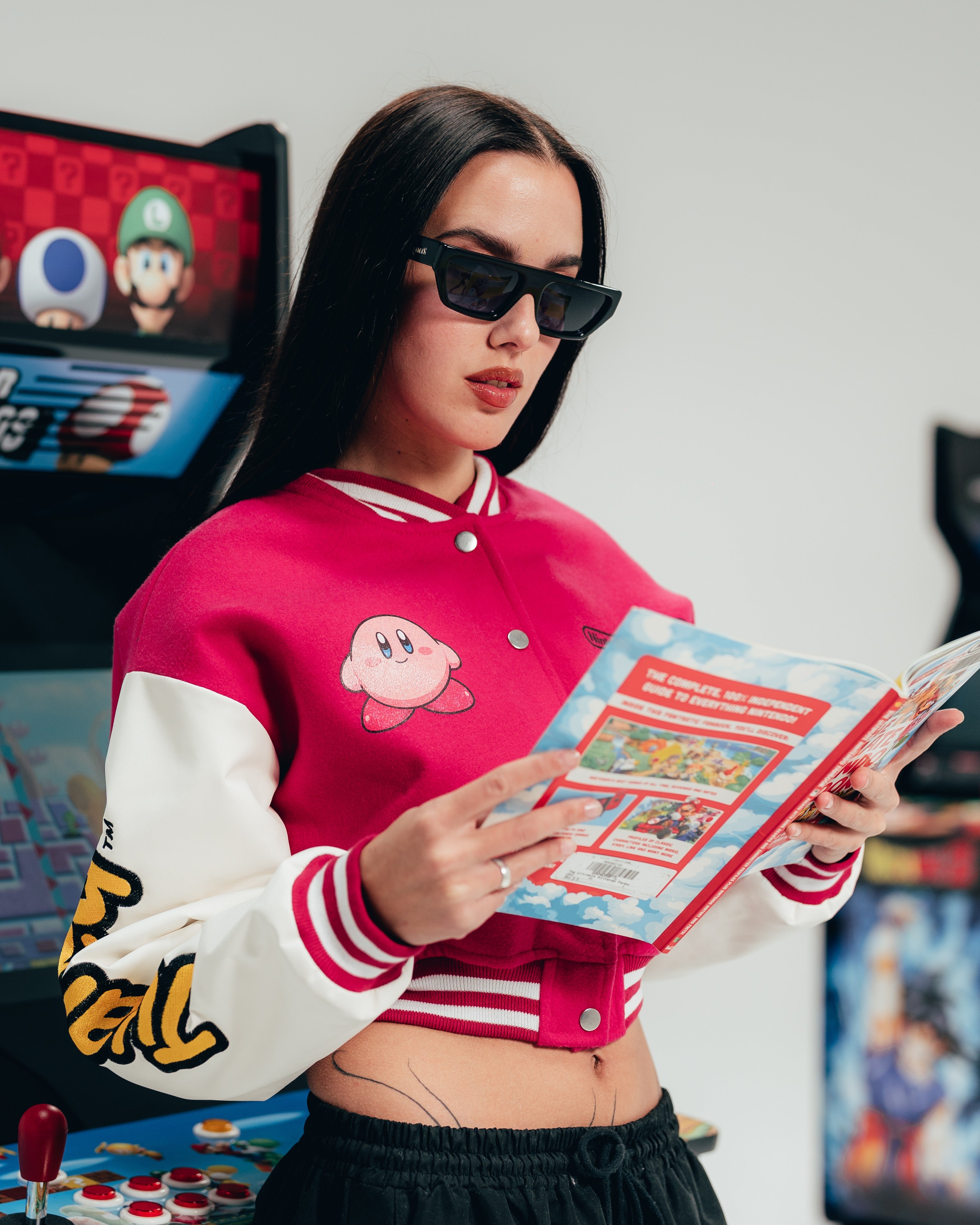 CAMPERA VARSITY [ NINTENDO ] KIRBY