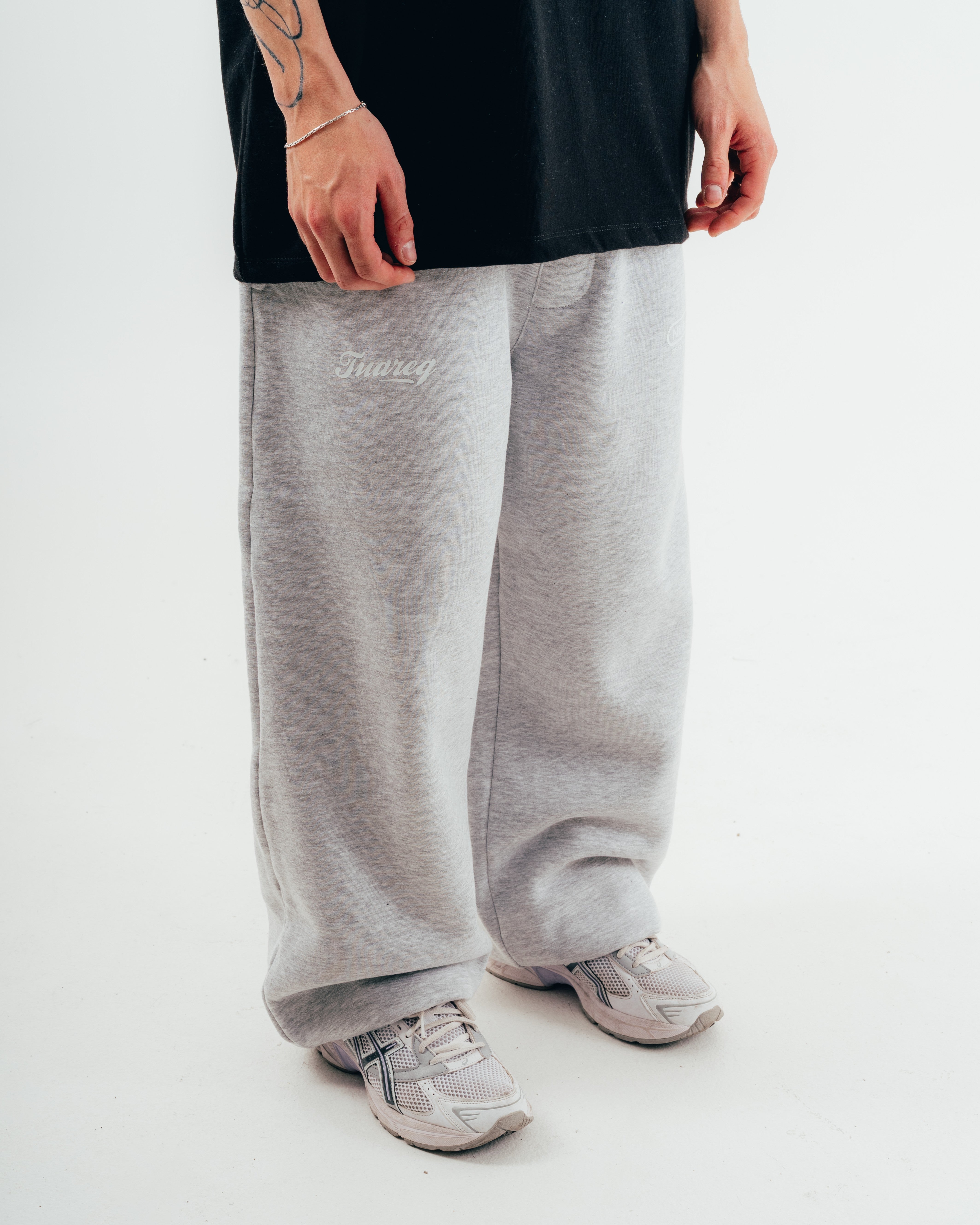 JOGGER FRIZADO [ NINTENDO ] CLUB GREY