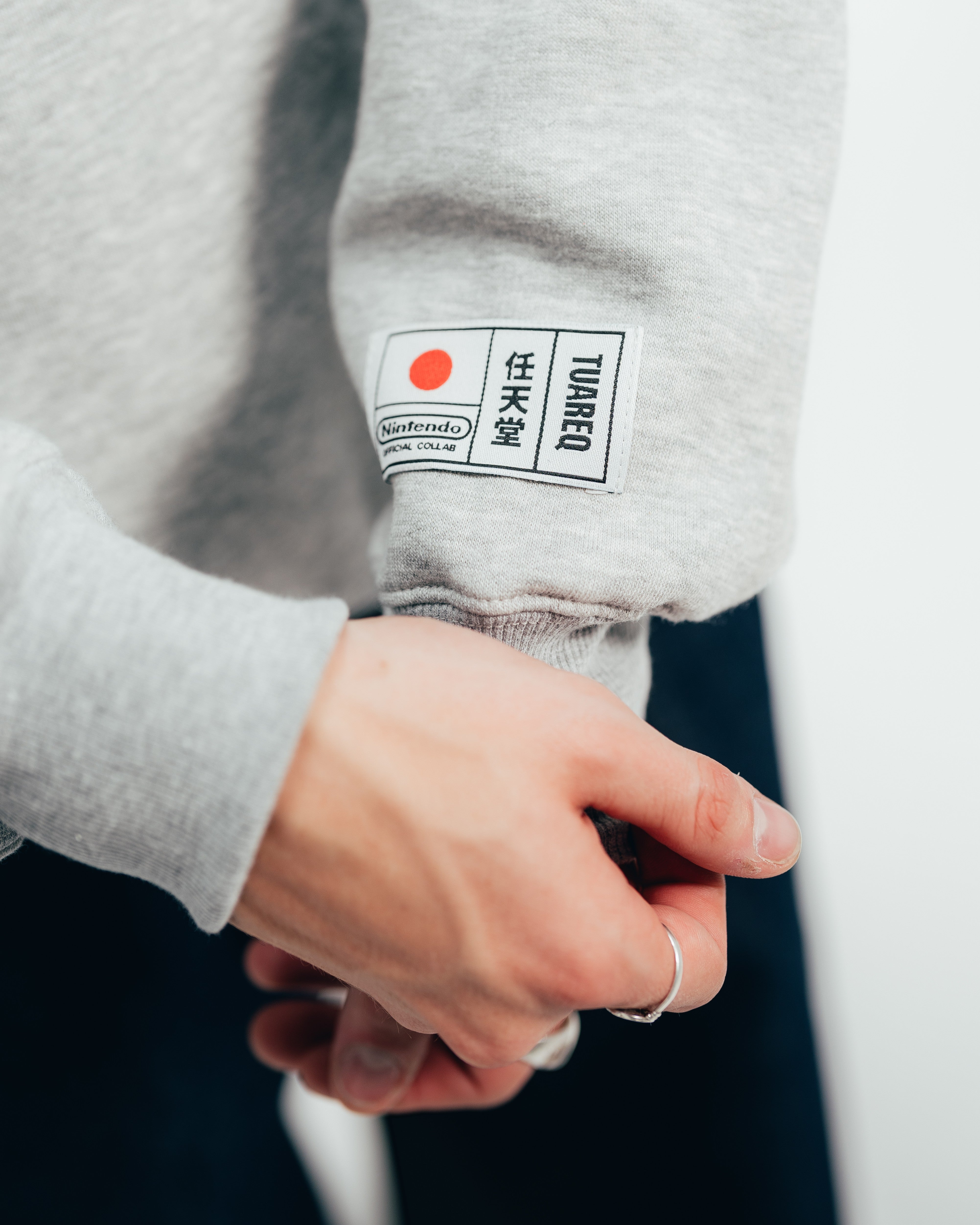 HOODIE EXTRAHEAVY [ NINTENDO ] KIRBY WORLD GREY