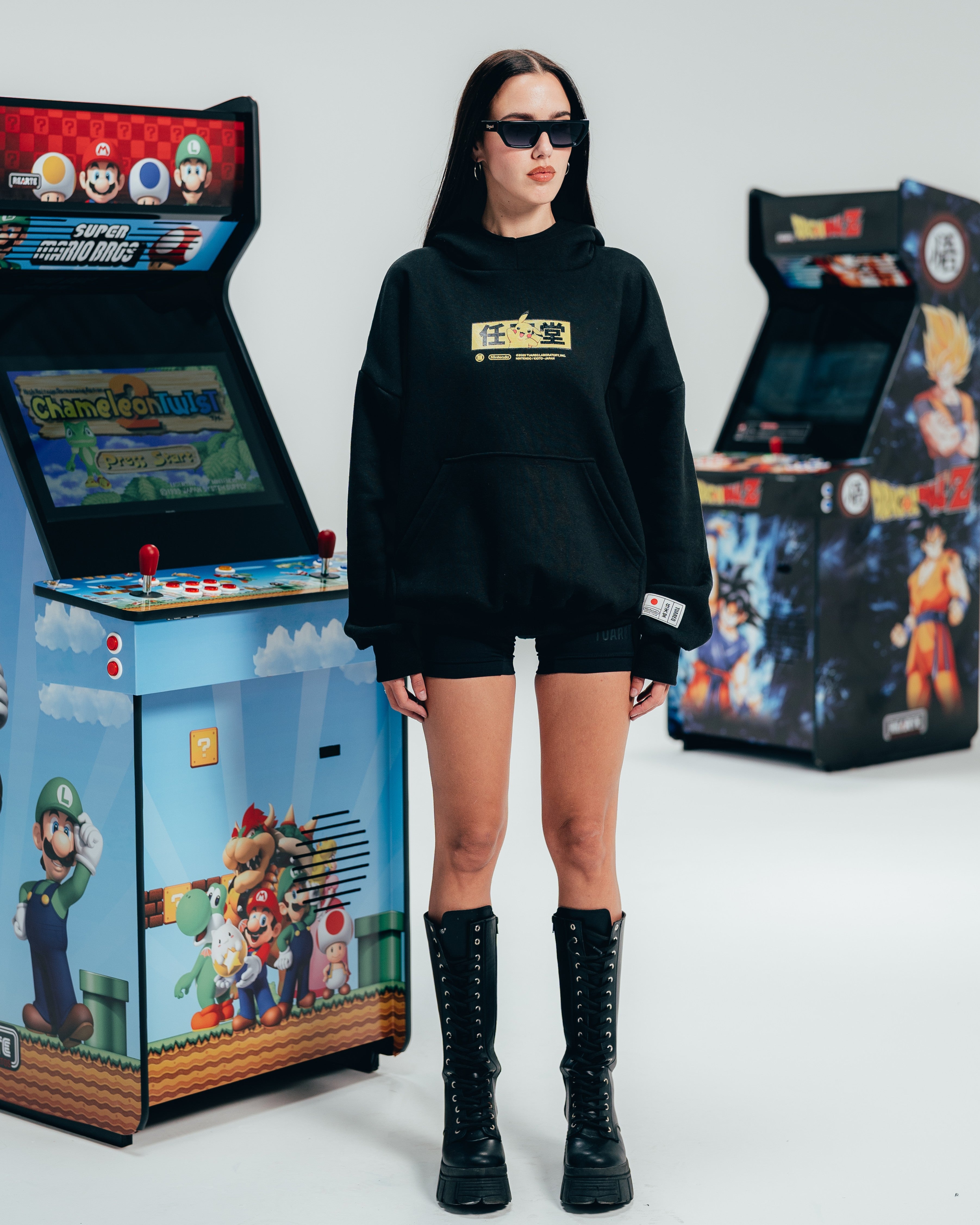 HOODIE EXTRAHEAVY [ NINTENDO ] PIKACHU BLACK