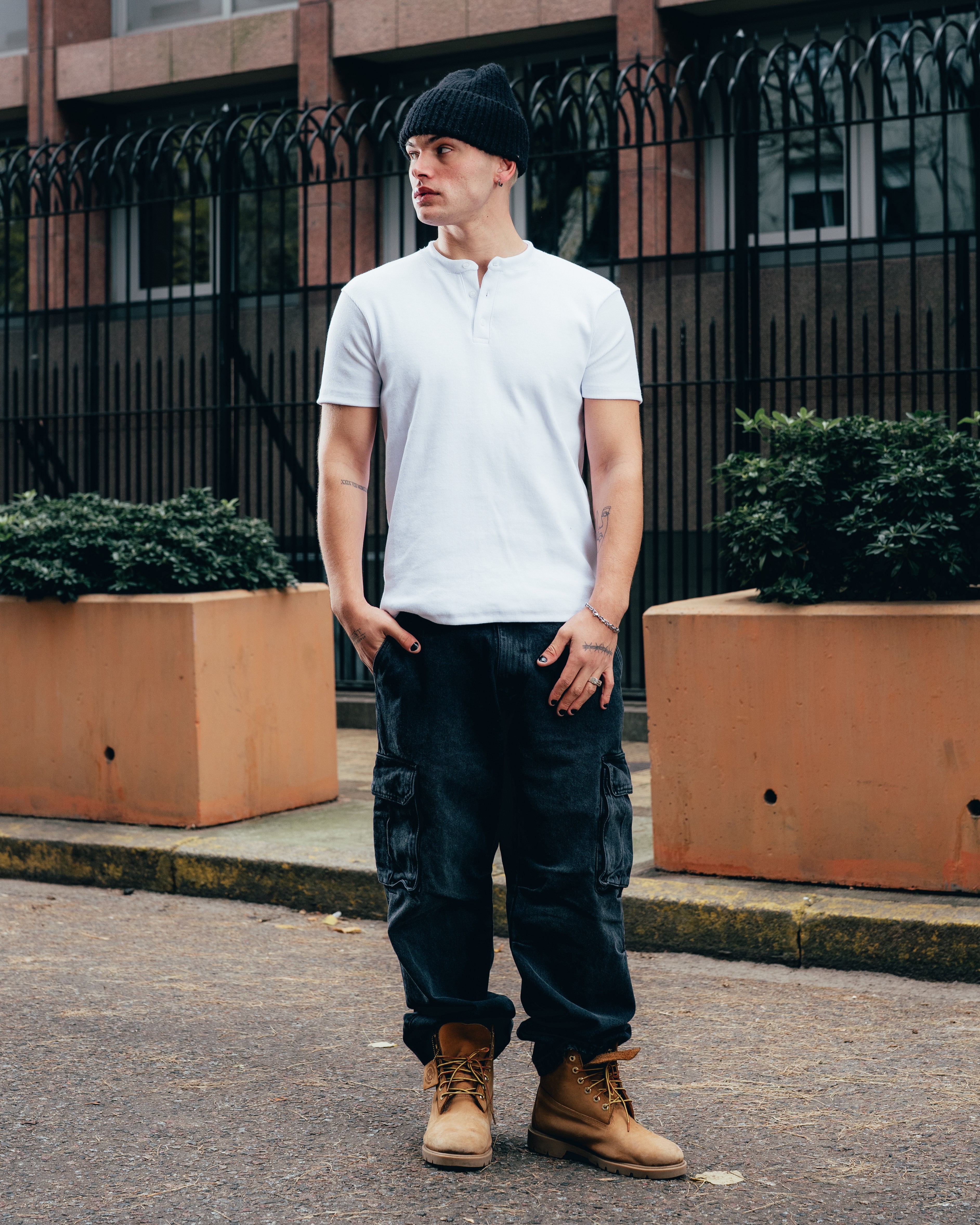 REMERA HENLEY [ PRIMARI ] WHITE