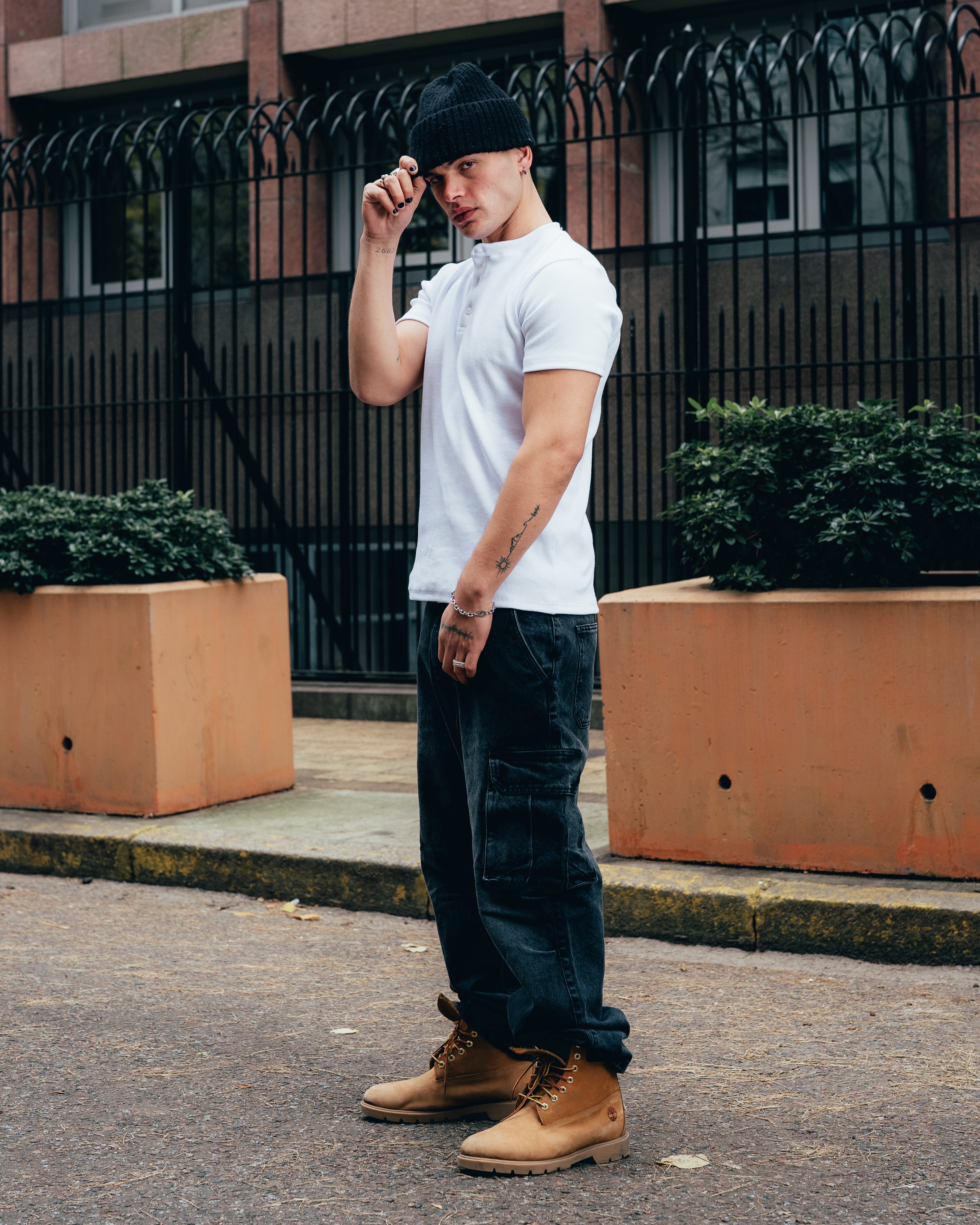 REMERA HENLEY [ PRIMARI ] WHITE
