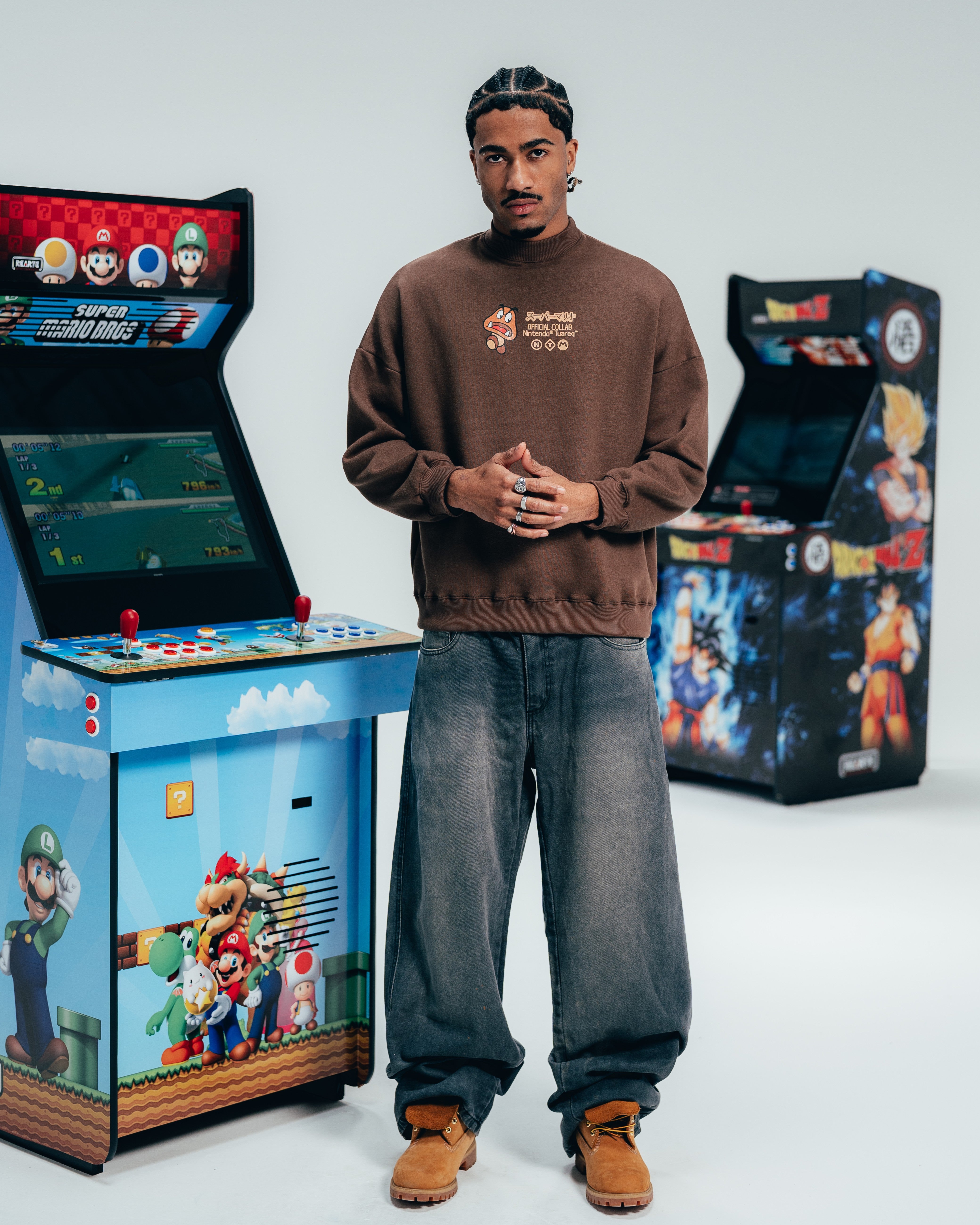 CREWNECK [ NINTENDO ] GOOMBA