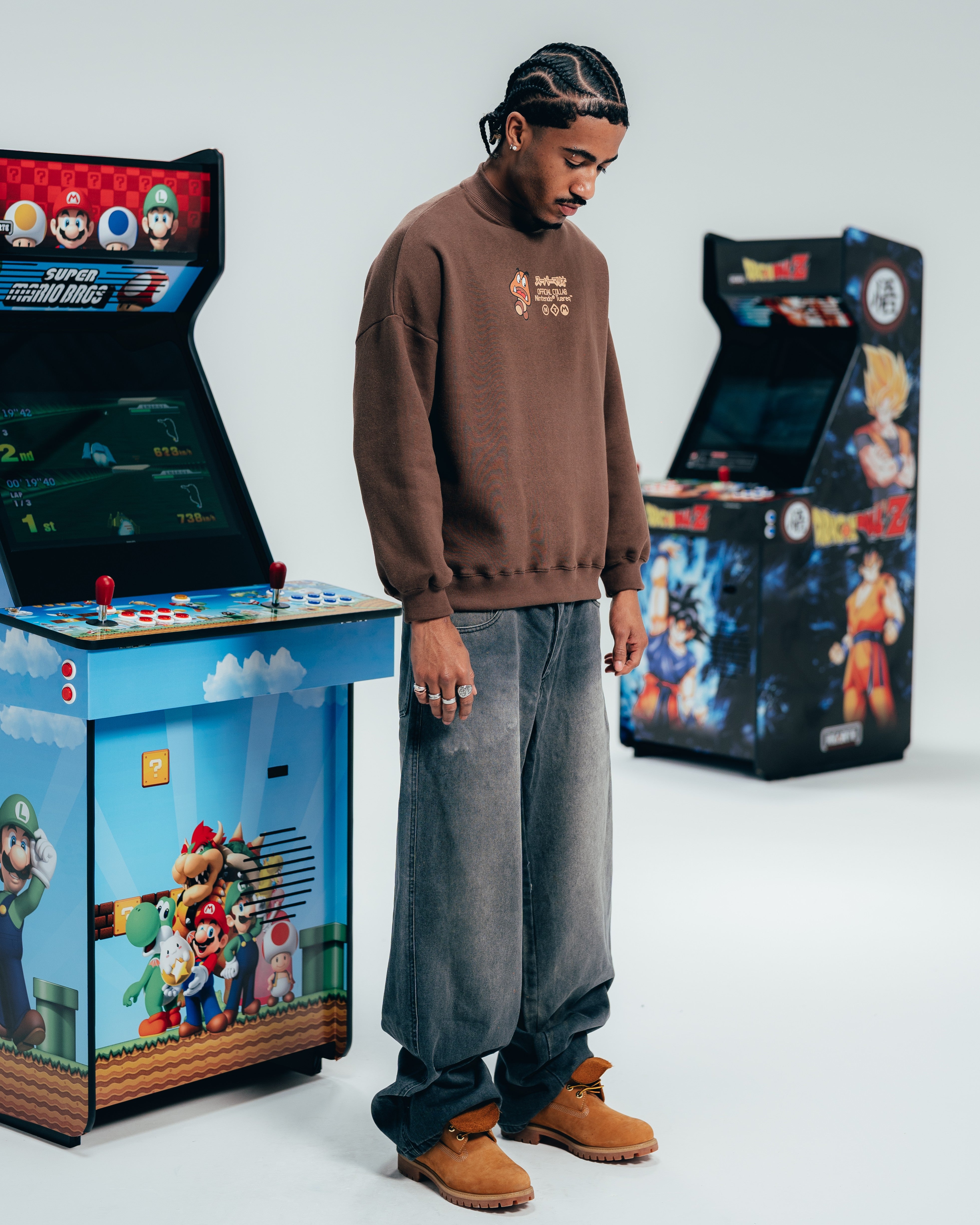 CREWNECK [ NINTENDO ] GOOMBA