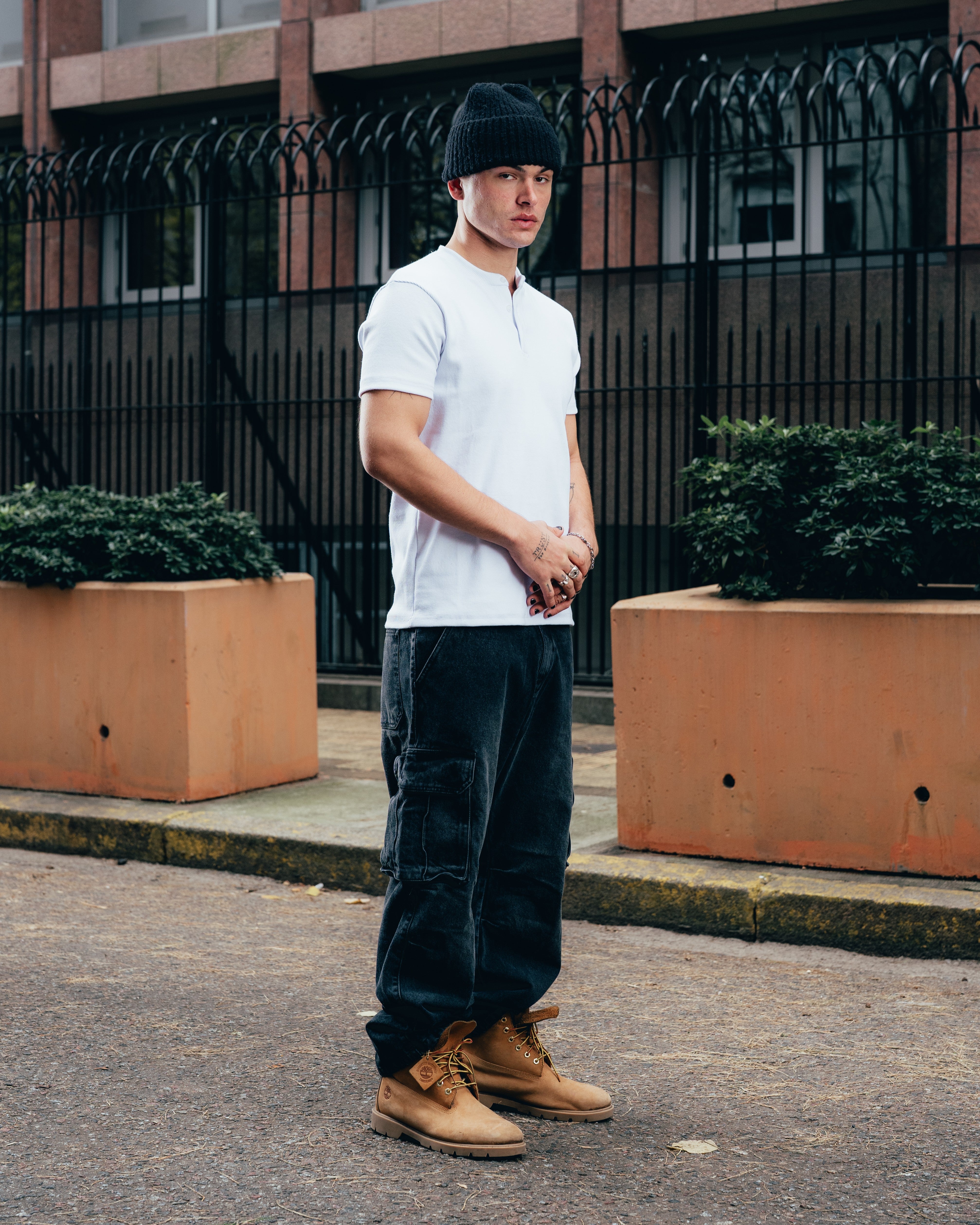 REMERA HENLEY [ PRIMARI ] WHITE