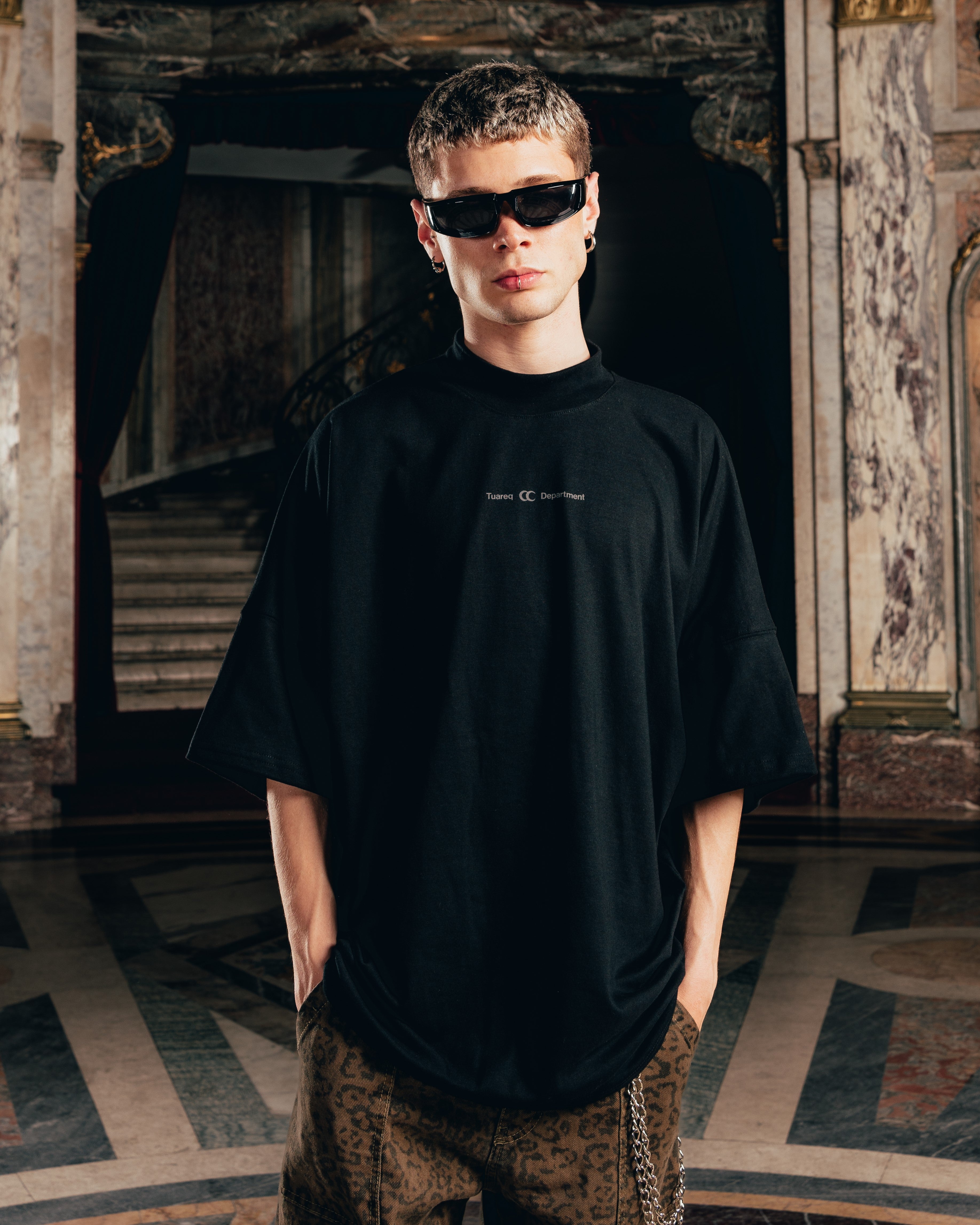 REMERA OVERSIZED [ PIXEL ] 2BLE BLACK