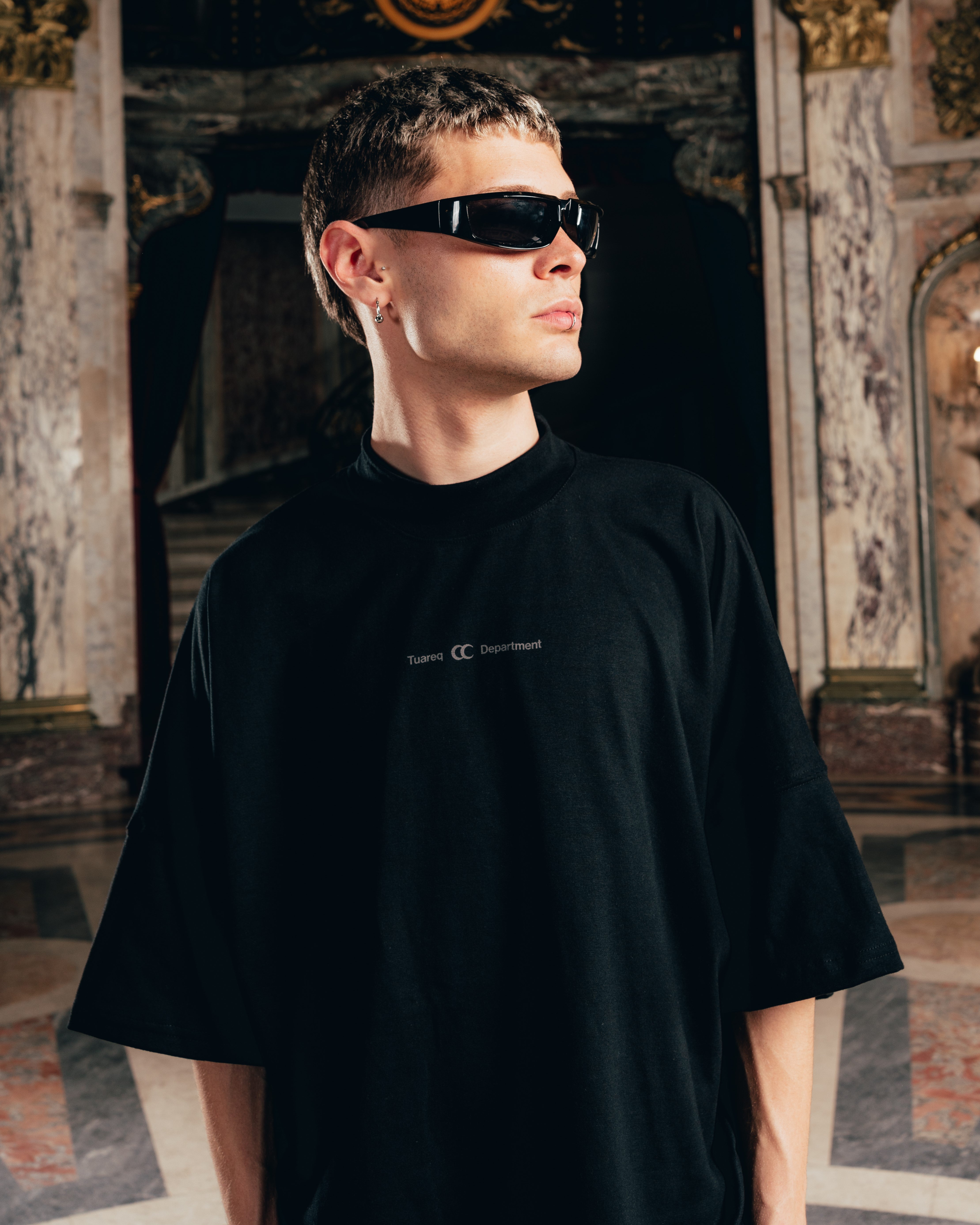 REMERA OVERSIZED [ PIXEL ] 2BLE BLACK