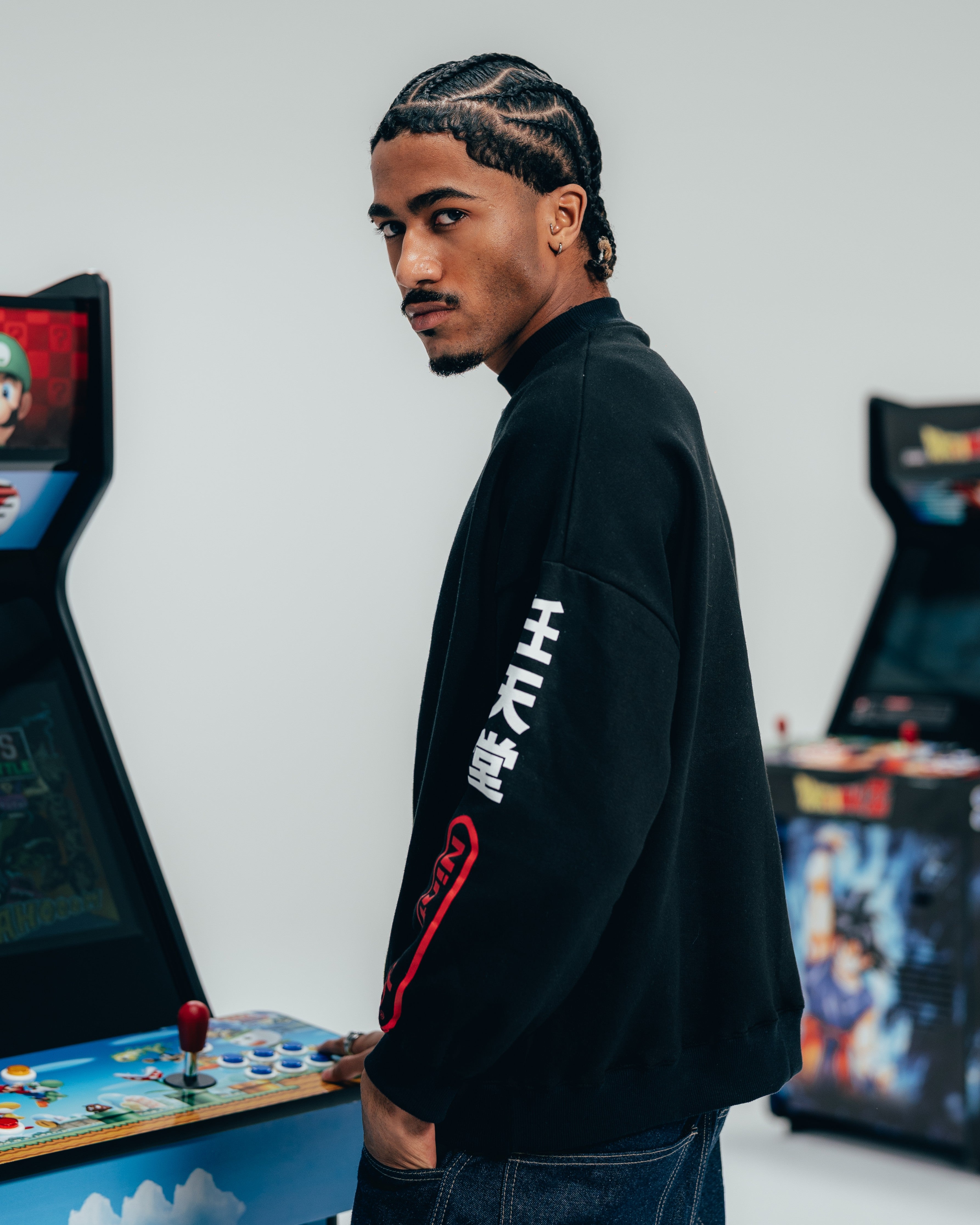 CREWNECK [ NINTENDO ] JAPANESE BLACK