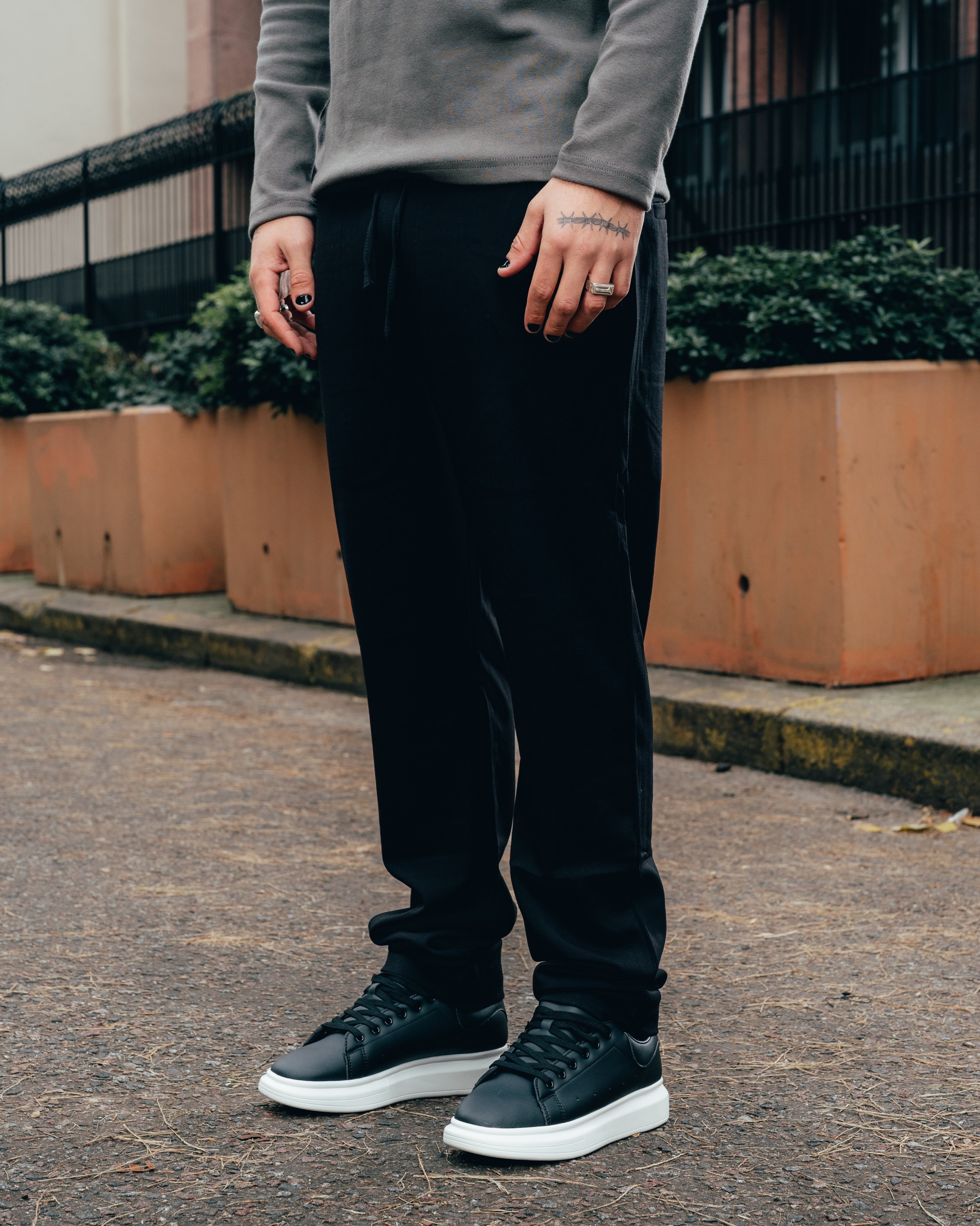 PANTALON SLIM [ PRIMARI ] BLACK