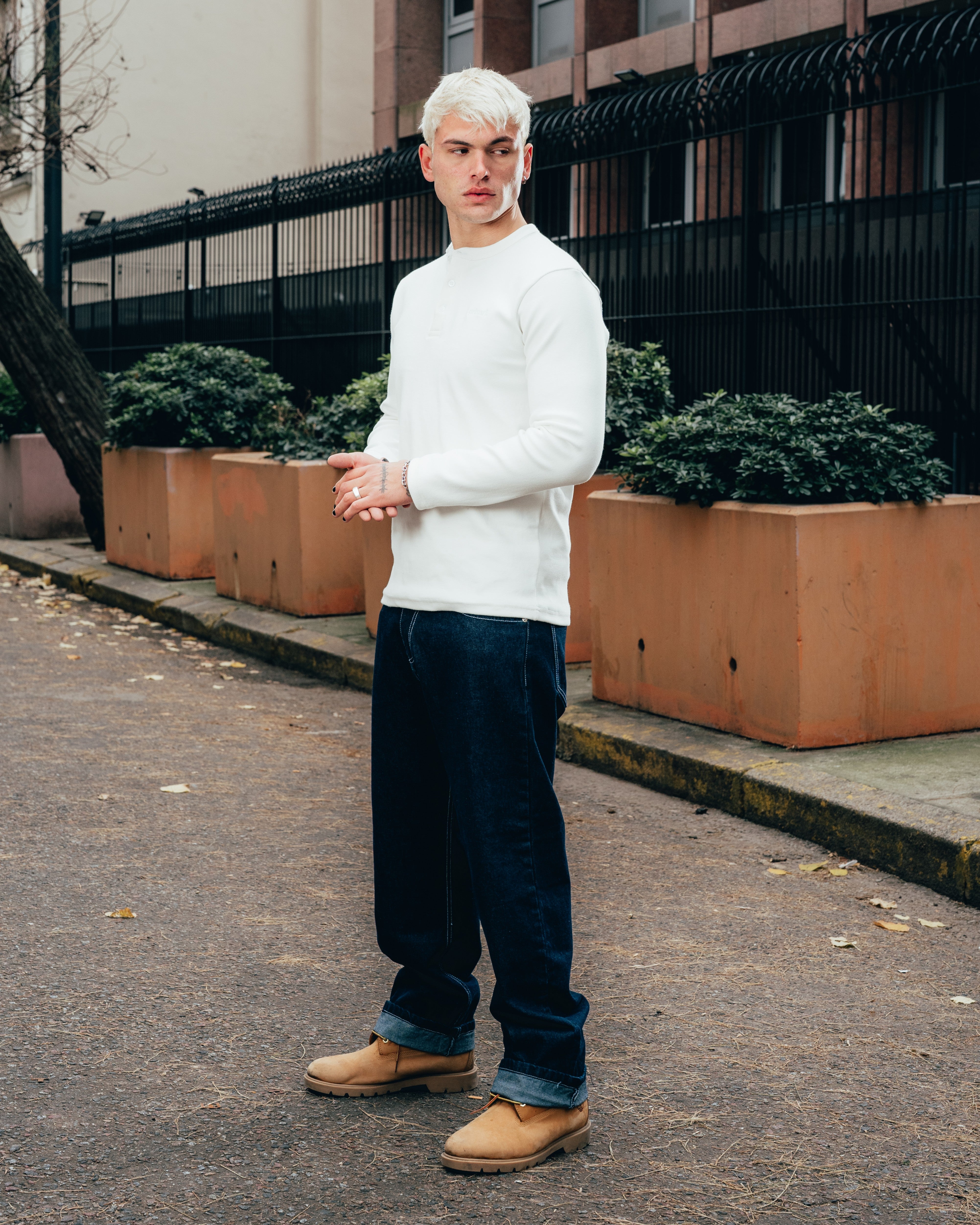 REMERA HENLEY MANGA LARGA [ PRIMARI ] WHITE