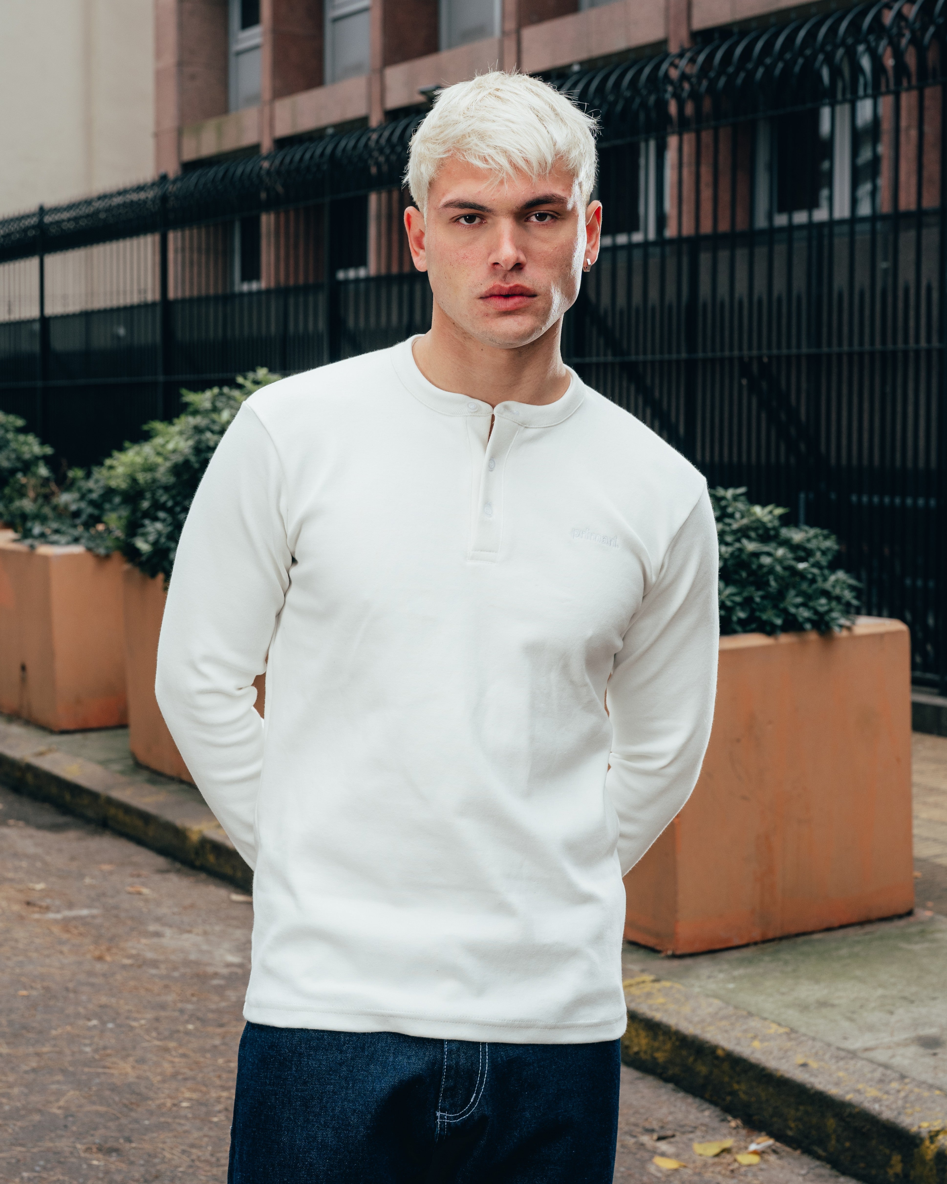REMERA HENLEY MANGA LARGA [ PRIMARI ] WHITE