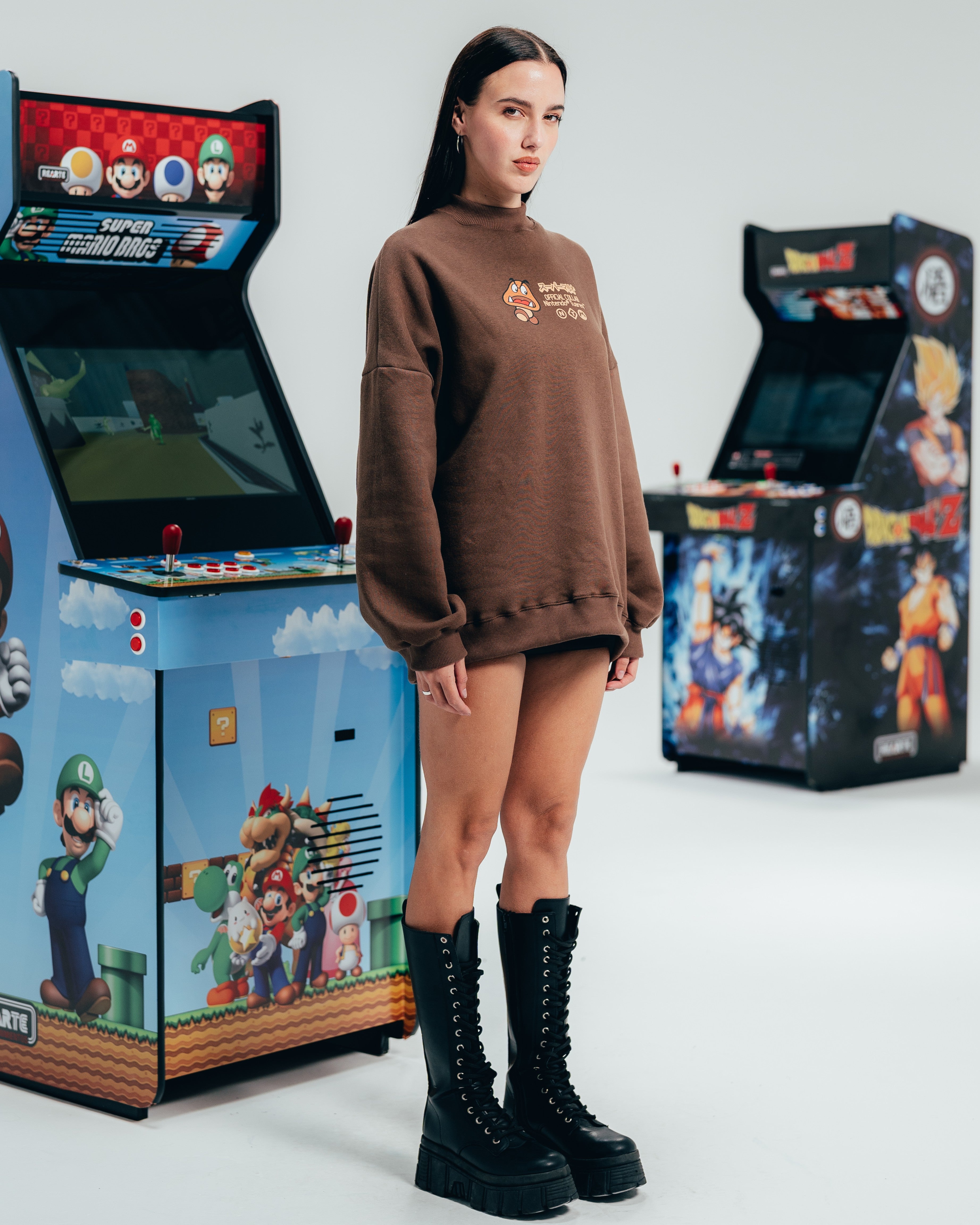 CREWNECK [ NINTENDO ] GOOMBA