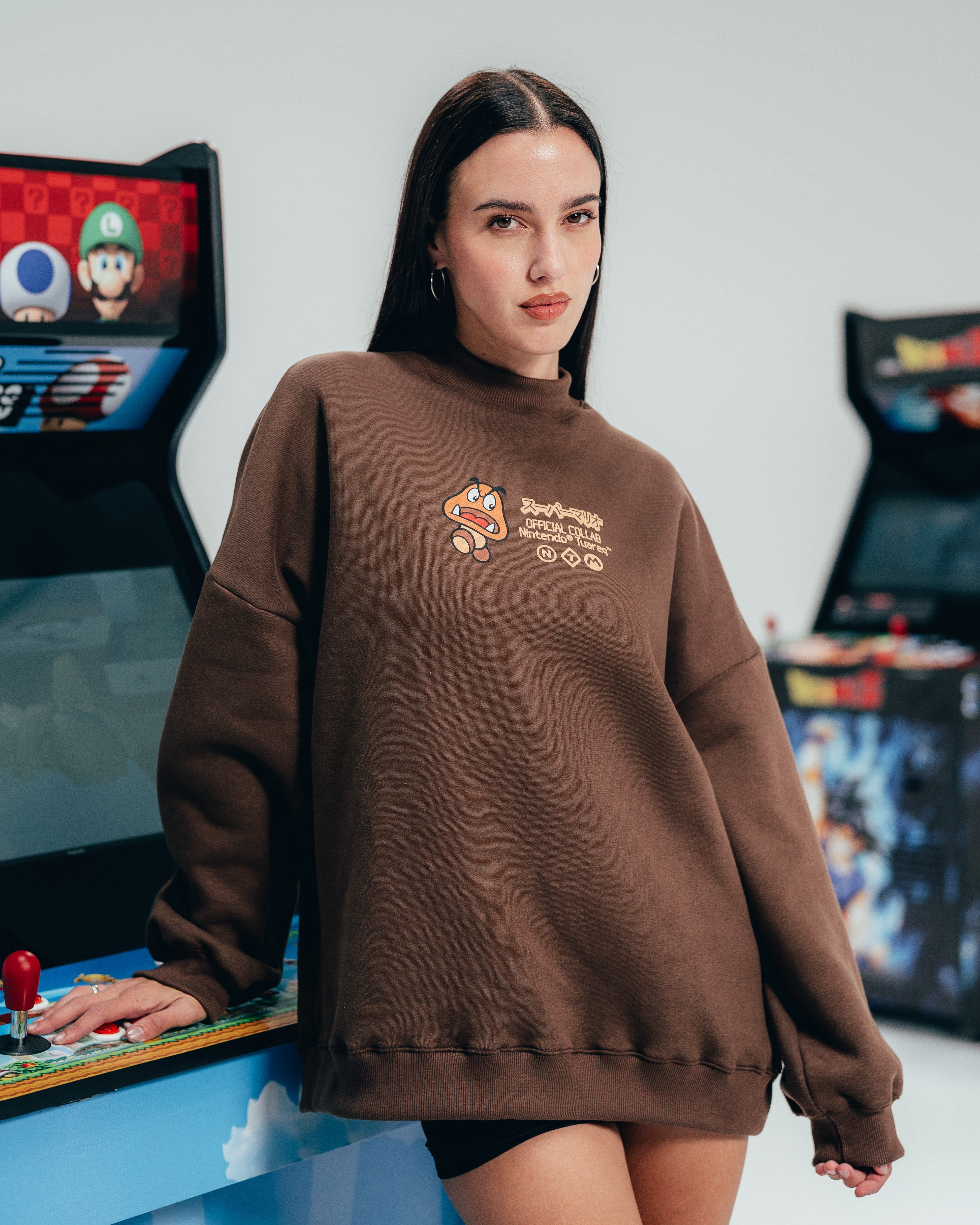 CREWNECK [ NINTENDO ] GOOMBA